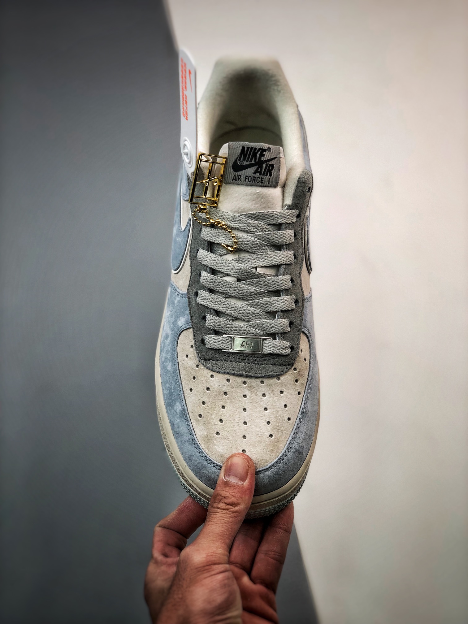260 Air Force 1 '07 Low 灰蓝麂皮ZB2121-102