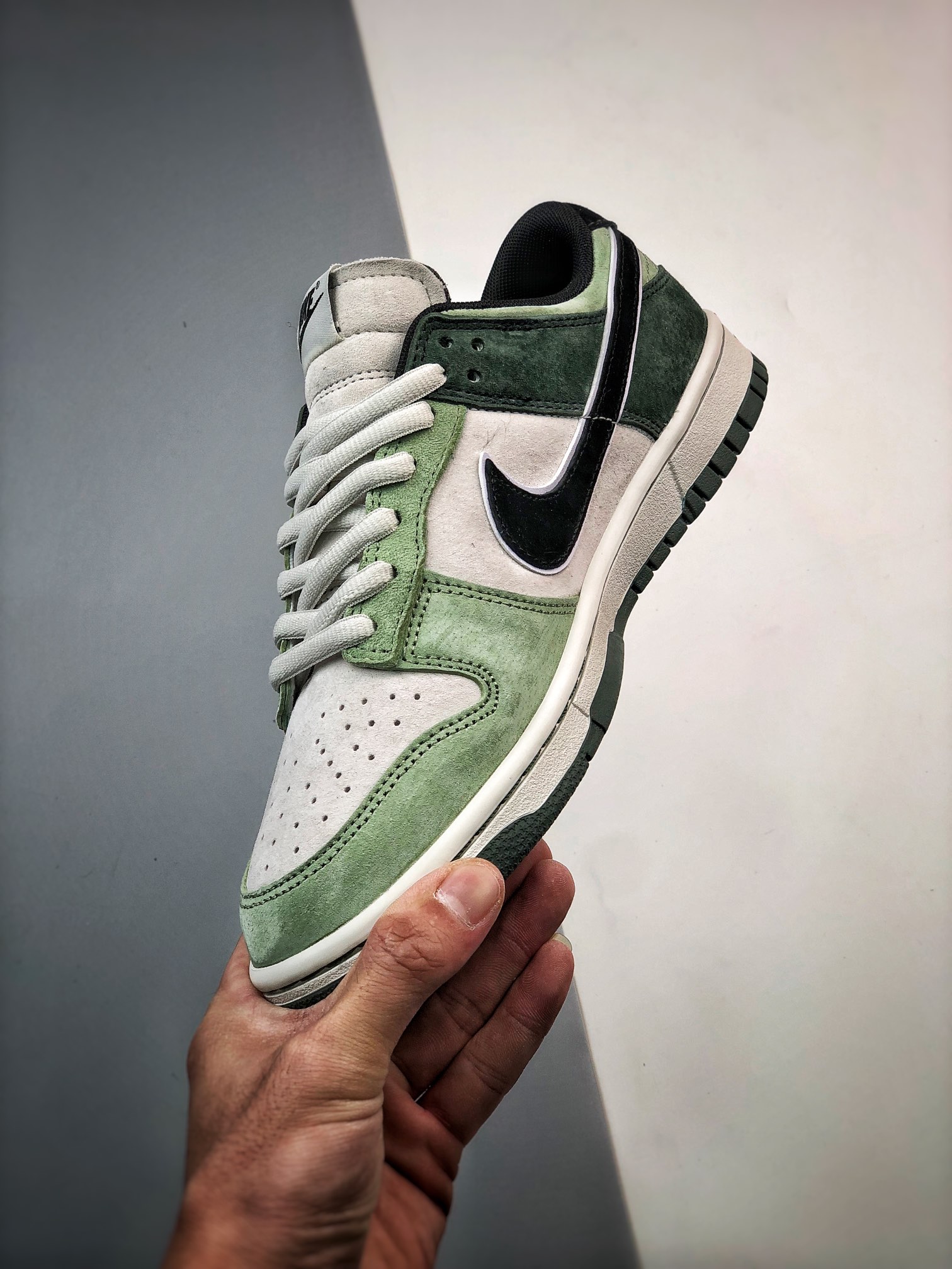 320 Otomo Katsujiro x Nike Dunk Low 大友克洋联名 LF0068-001