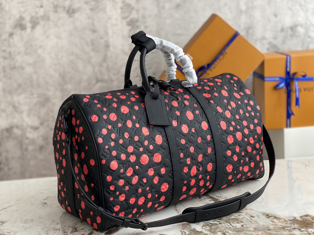 顶级原单高品质】M21674黑色全皮压花 旅行袋系列 本款 Keepall 旅行袋为细腻牛皮革压印 Monogram 图案 2