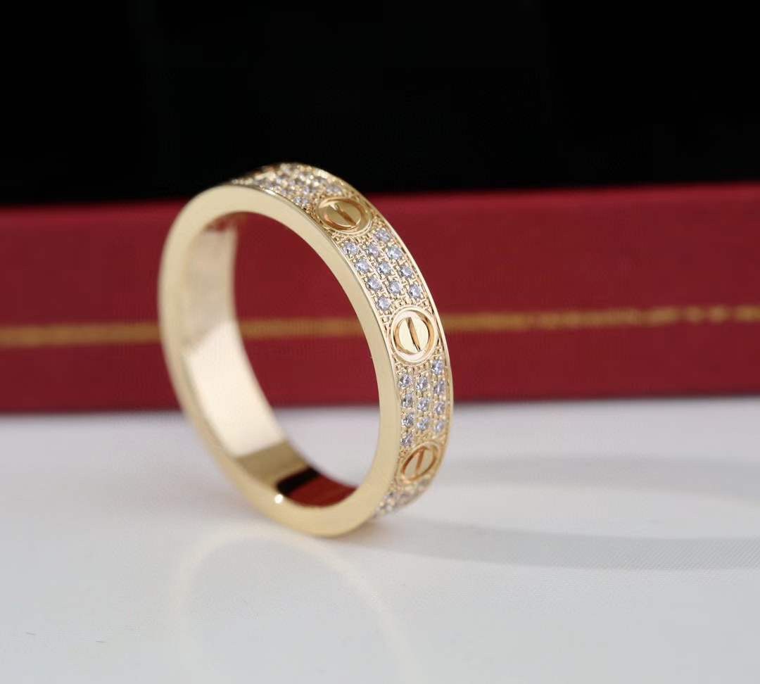 Cartier 卡地亚Cartier窄版满天星三排三钻戒指