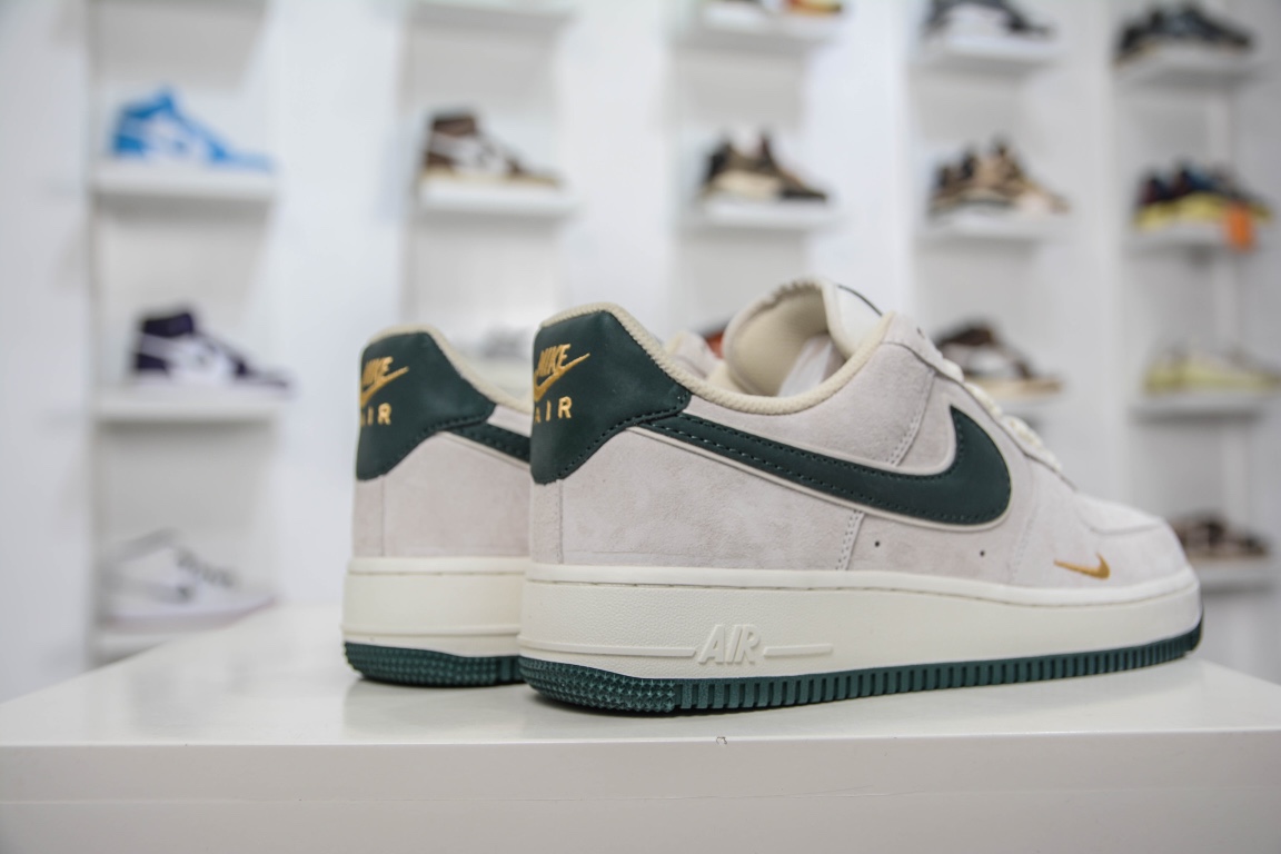 260 秋冬新品  Nike Air Force 1 Low ’07 小勾绿麂皮KK5636-710