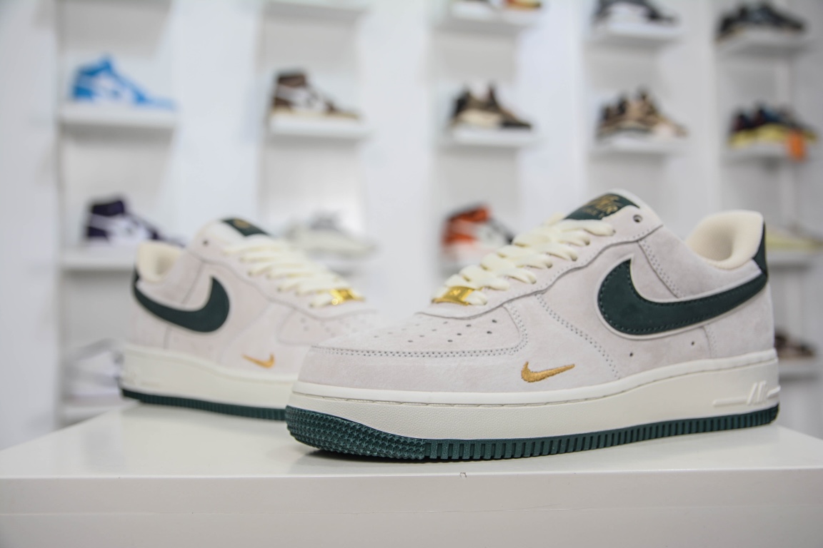 260 秋冬新品  Nike Air Force 1 Low ’07 小勾绿麂皮KK5636-710