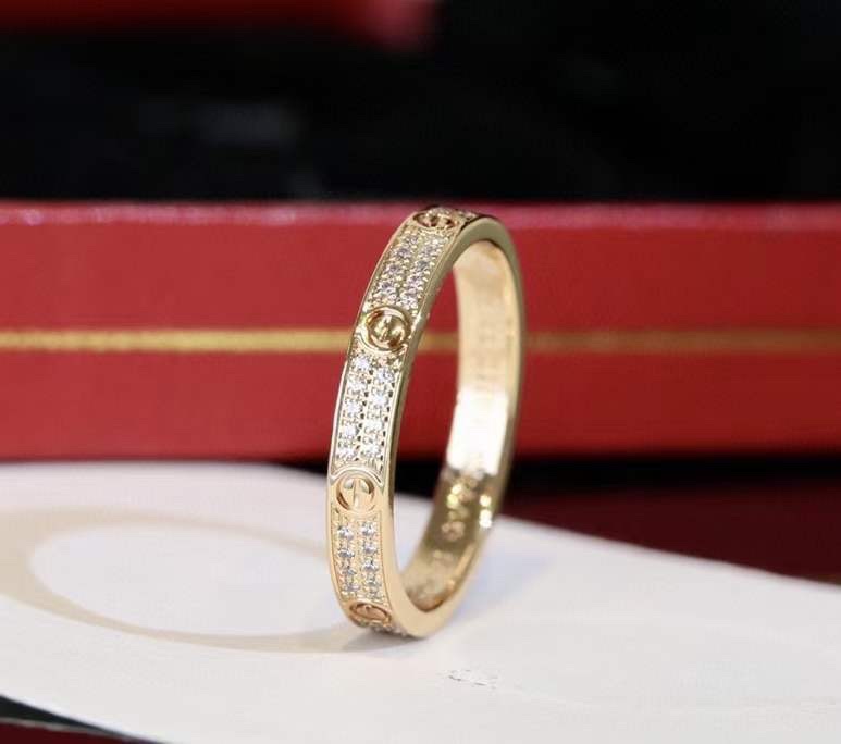 Cartier 卡地亚Cartier 窄版满天星两排两钻戒指