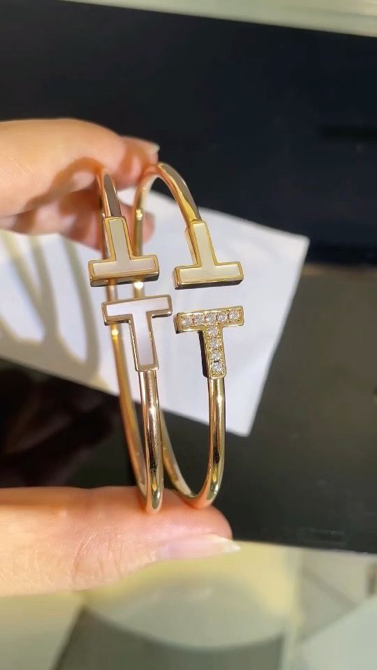 Tiffany & Co. Tiffany&Co.蒂尼芙白贝半钻双T手镯