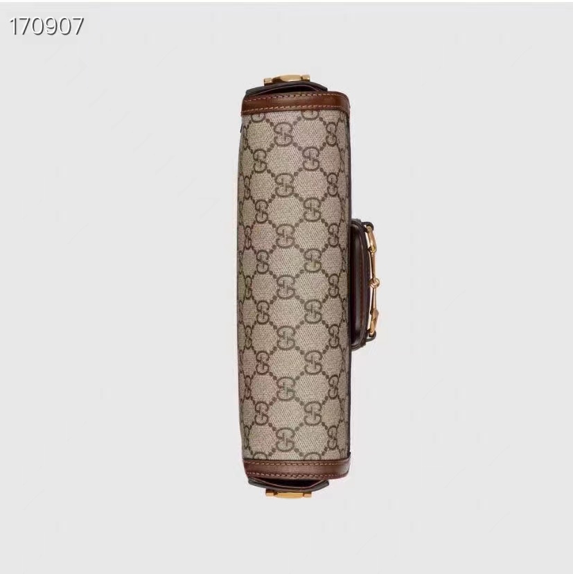 Gucci Horsebit 1955シリーズ肩背包 - クラシックなデザインと現代的なスタイルの融合