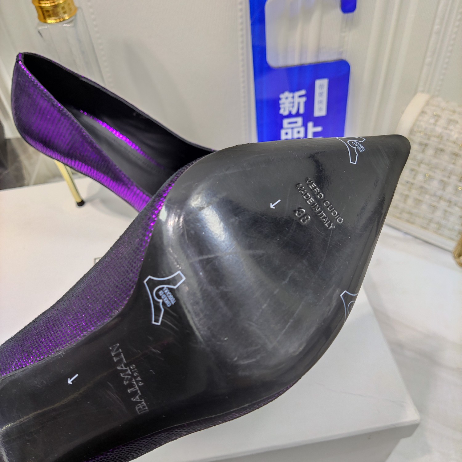 “Bal*ain’s Spring 2023 Collection: Luxurious High Heels and Single Shoes Overview” - 图片 5