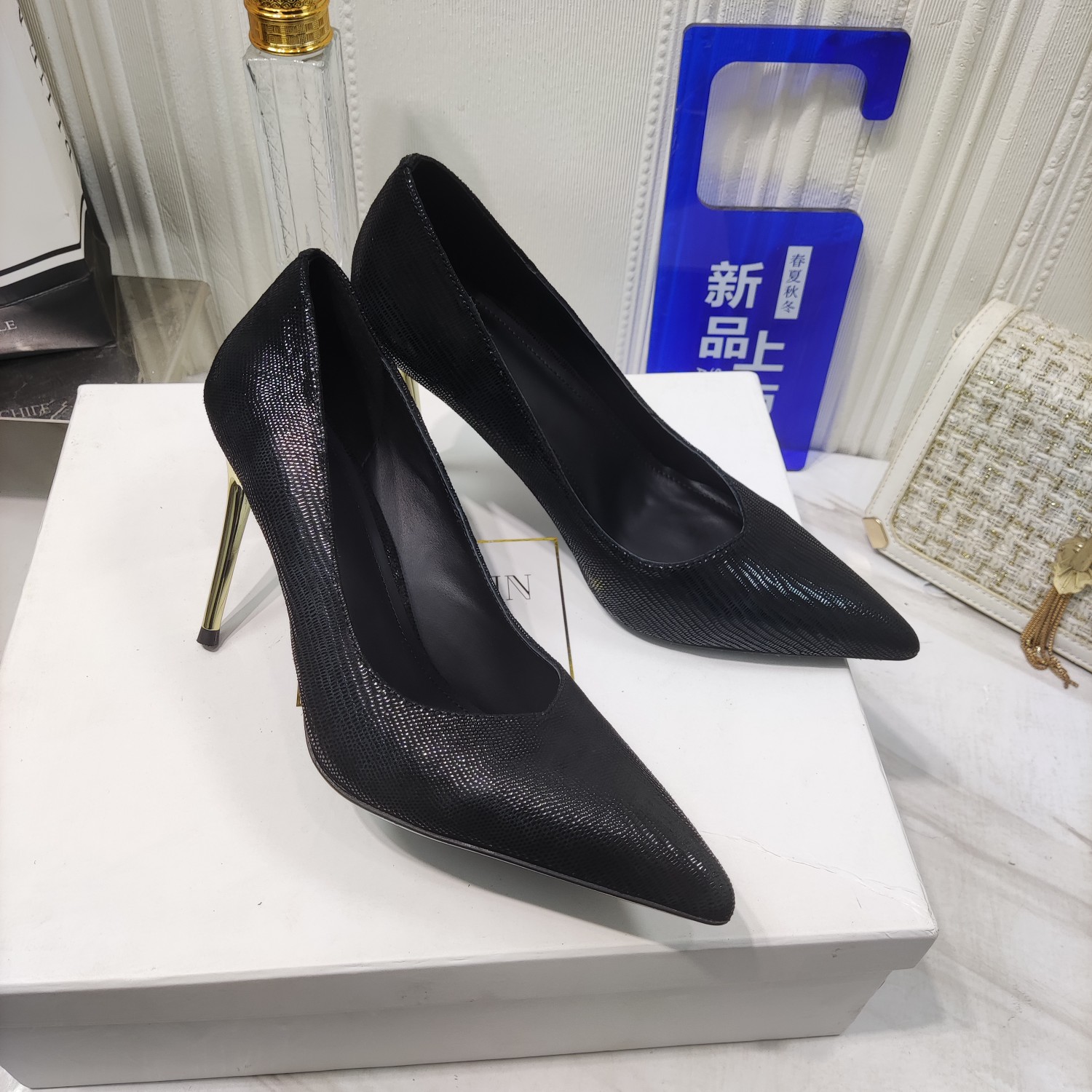 “Zenium’s High-Quality Spring 2023 Shoes: 775M Bal*ain Heels & Singles” - 图片 7