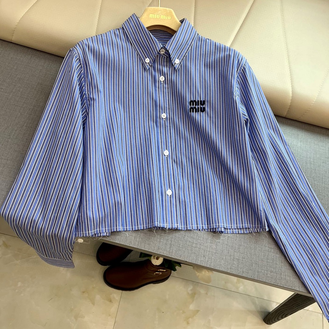 2023Miumiu 2023ss经典竖条纹短款上衣衬衫