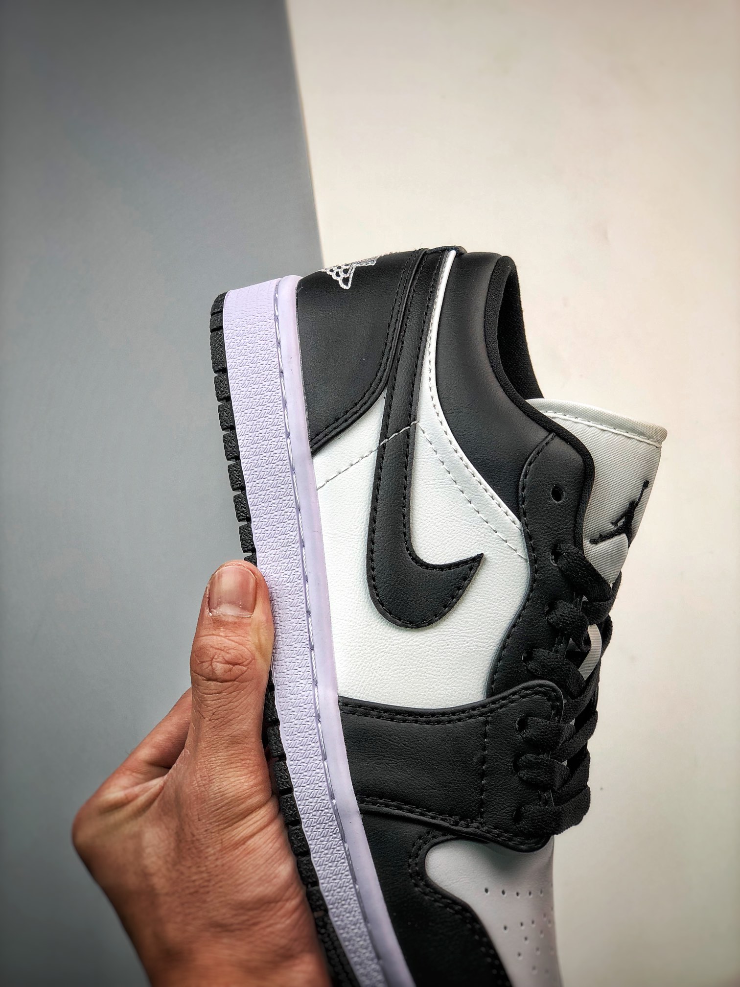 220 Air Jordan 1 Low 黑白熊猫 DC0774-101