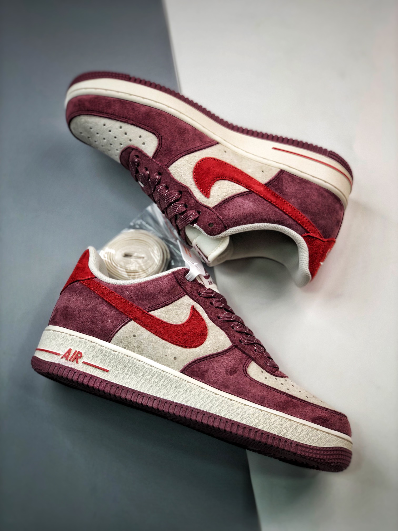 260 AKIRA x Air Force 1 '07 Low 联名树莓红麂皮 DH3966-923