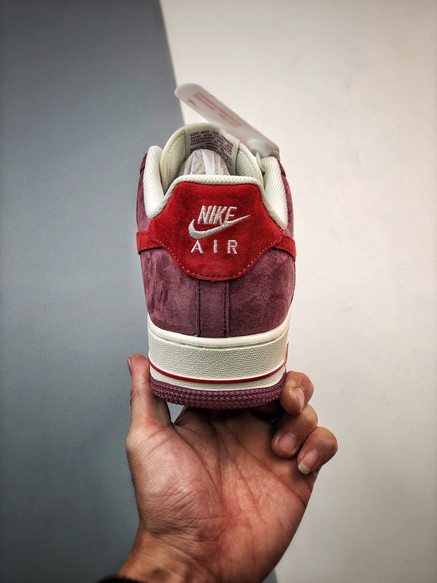 260 AKIRA x Air Force 1 '07 Low 联名树莓红麂皮 DH3966-923