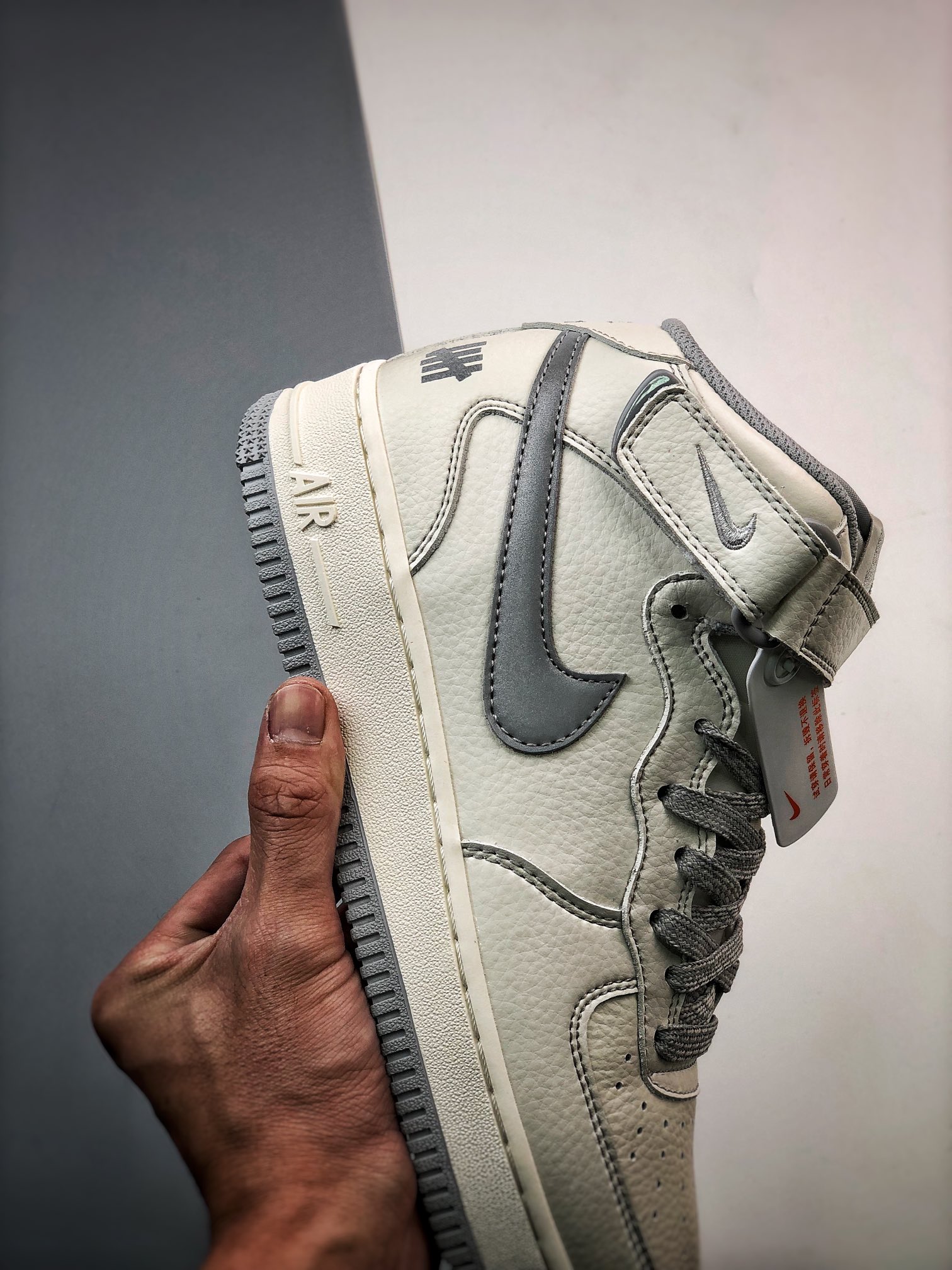 260 Air Force 1 '07 Mid 五道杠白灰反光AO6617-306