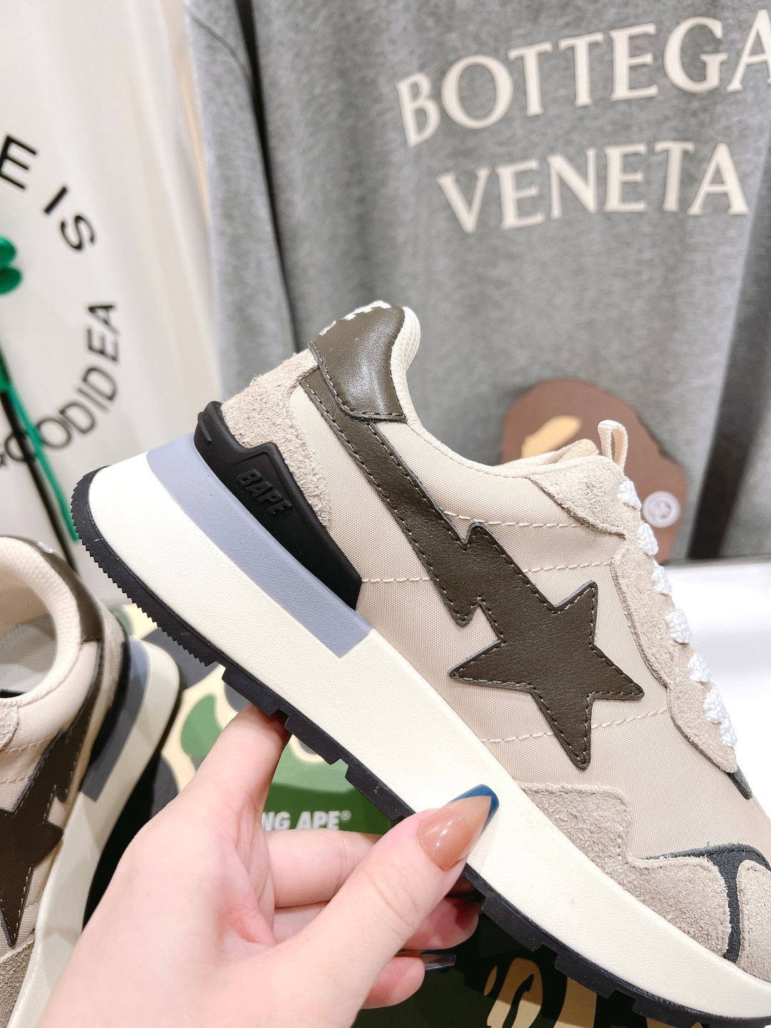 2023 BAPE STA: High-End Sneakers with Classic Style and Premium Materials - 图片 7