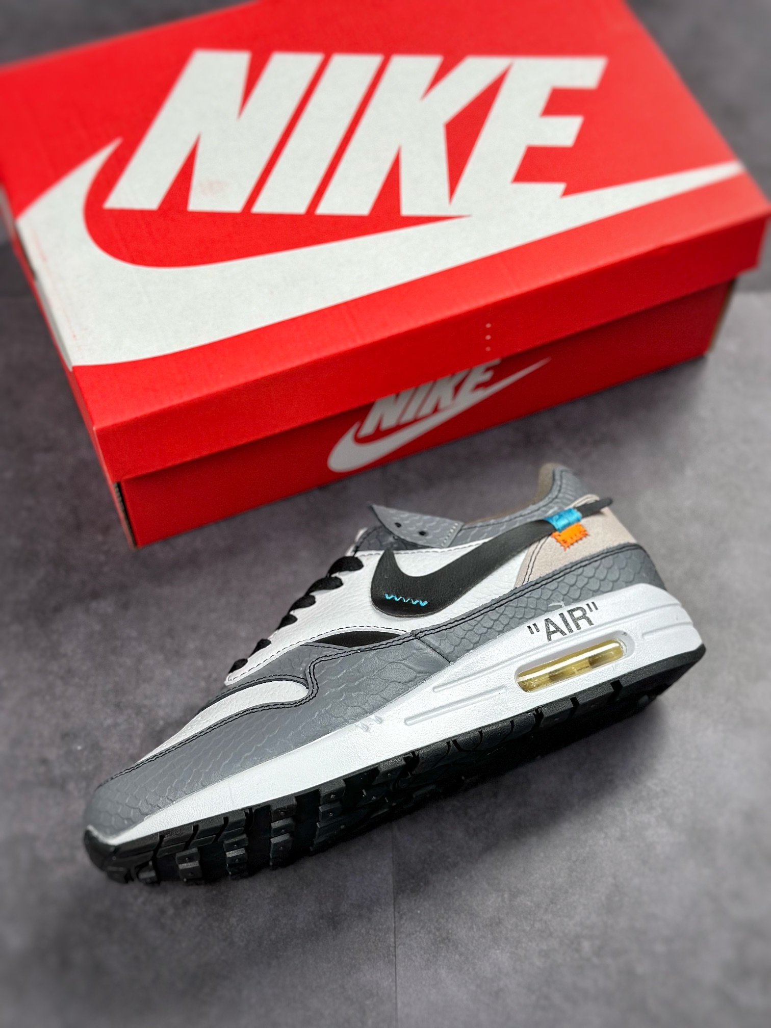 230 Nike Air Max 1 2022复刻Off-White联名复古休闲跑步鞋 AA7293-007