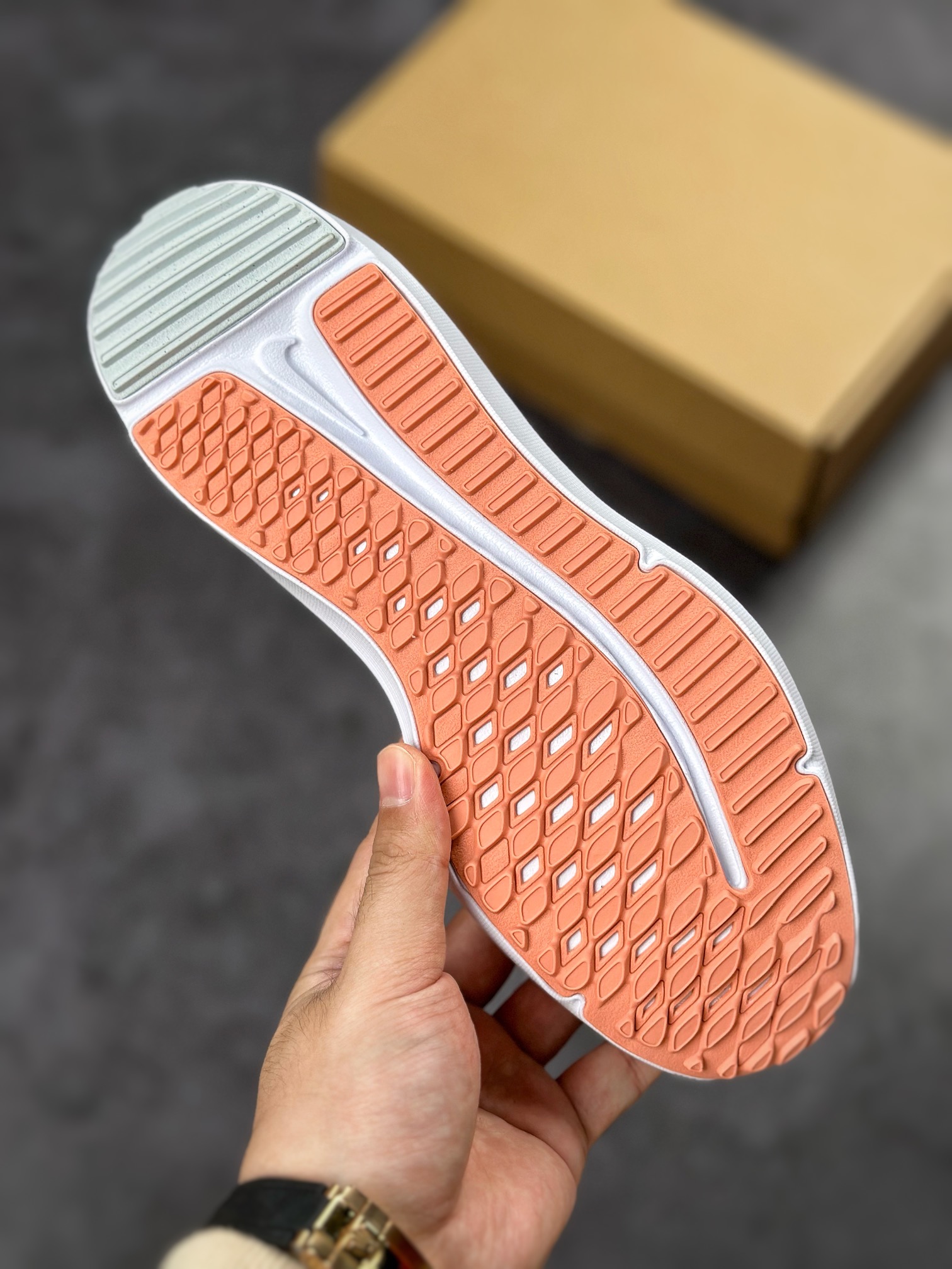 160 NIKe Downshifter 12 网面超轻透气跑步鞋DD9294-101