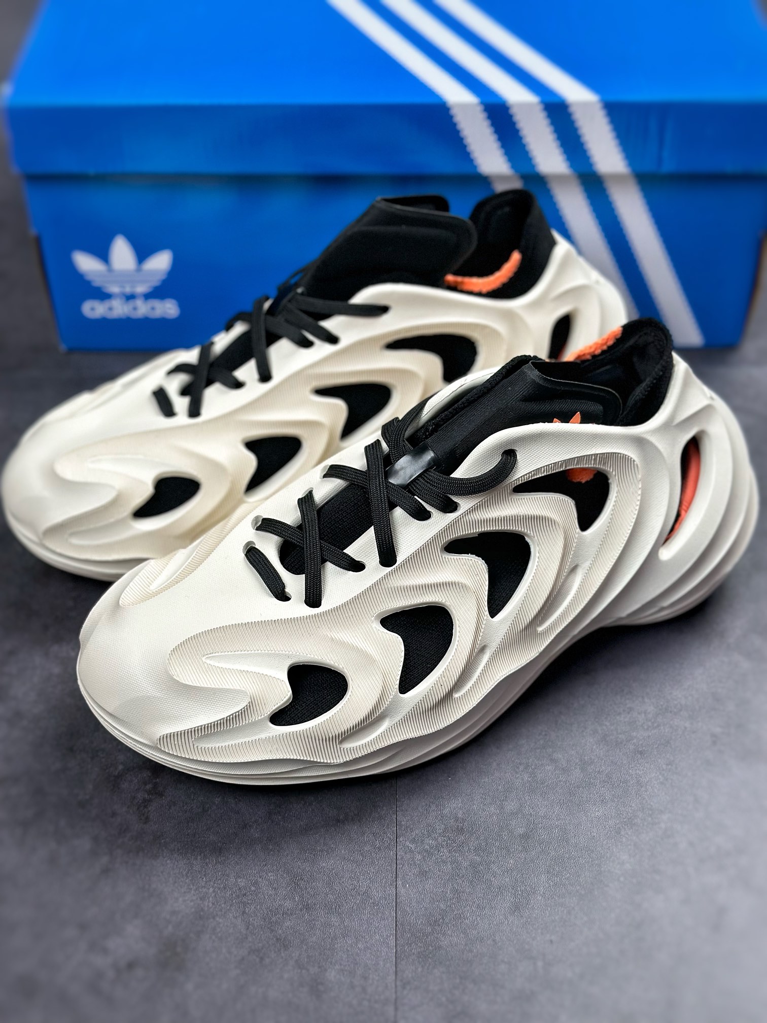 Adidas AdiFOM Q hollow rice black HP6582