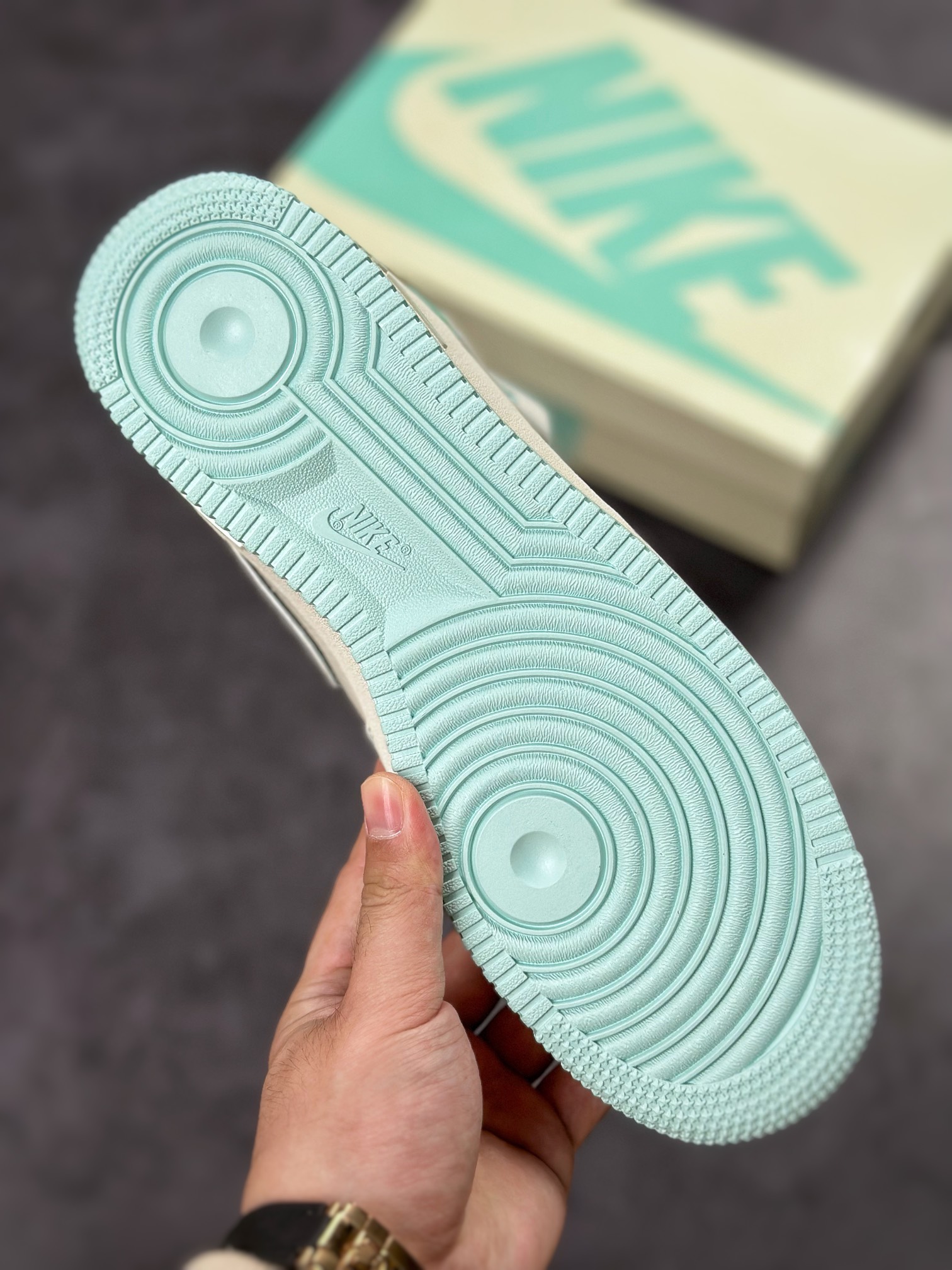 250 Nike Air Force 1 Mid 米蓝满天星 GB5969-002