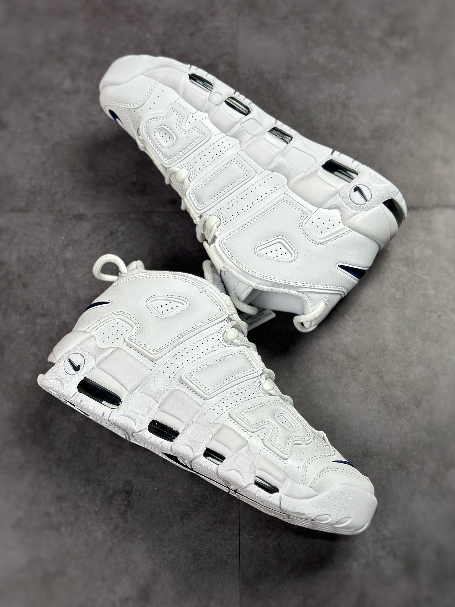 PP version Air More Uptempo white navy blue DH8011-100