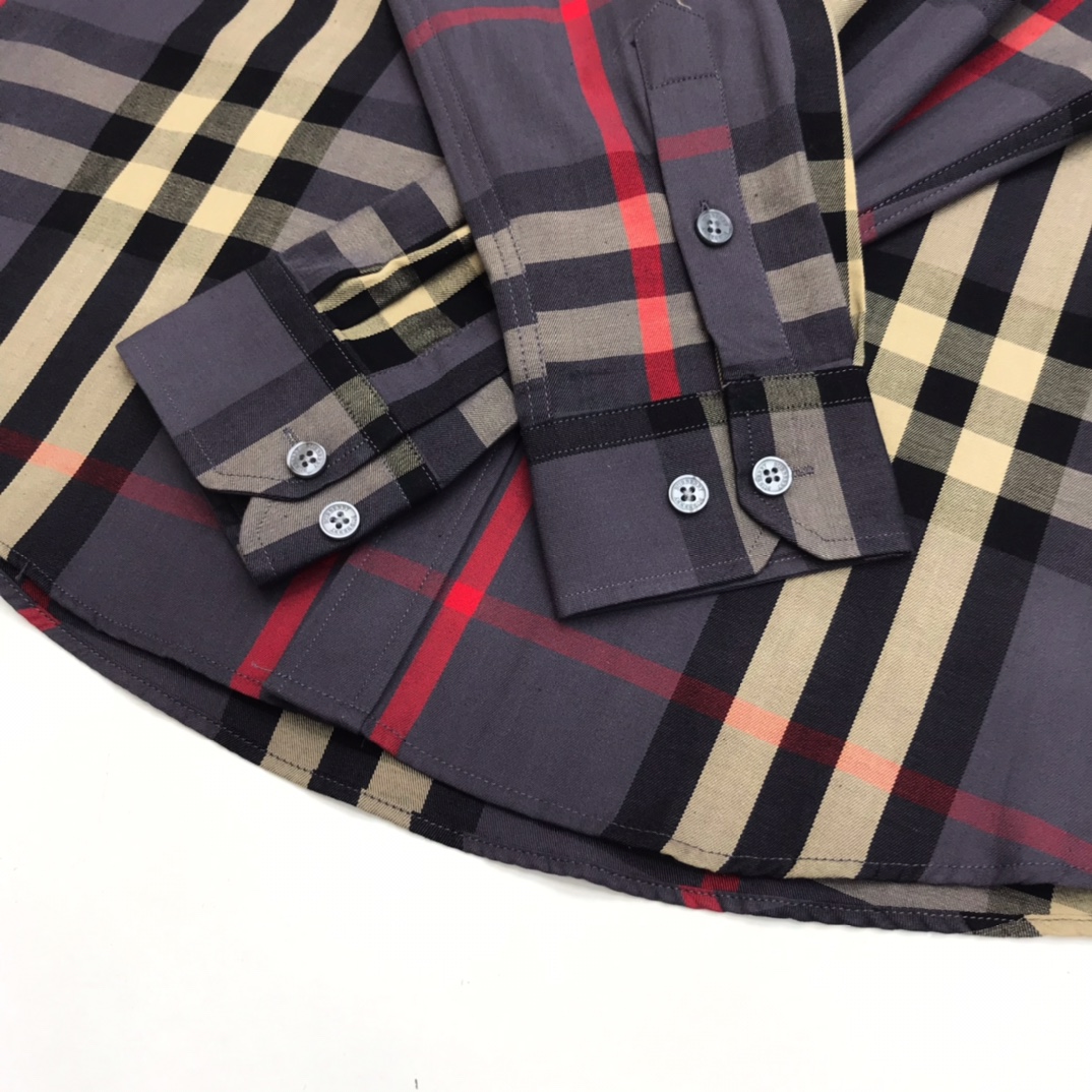 Luxury Blue Long-Sleeve Shirt with Premium Features: Pablo x Burberry Collaboration, Laser-Cut Details - 图片 7