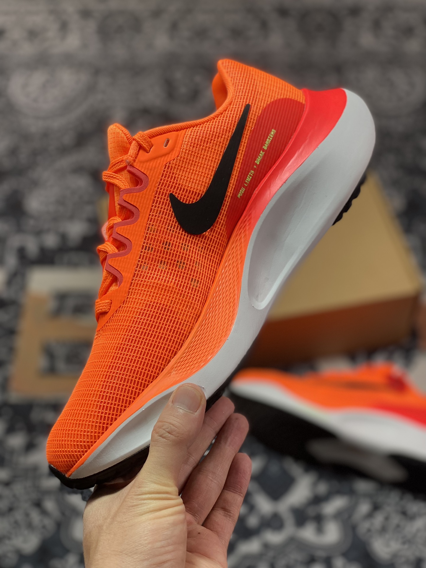 290 Nike Zoom Fly 5”Sun Orange/Black”飞行5代DM8968-800