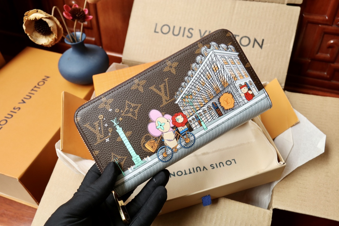 Louis Vuitton Vivienne Holidays 2022 系列推出限定款 Zippy 钱包 彰显路易威登的旅行传承
