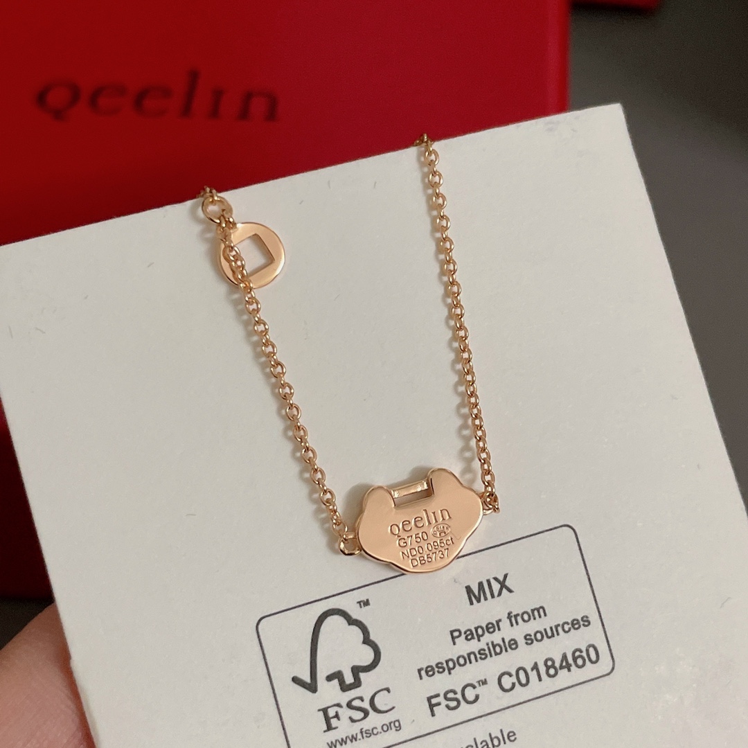 【【新年红系列-Q 迷你如意手链】Z 12100，购入珠宝类Z开发的，可订做真金真钻版，只做对版真金货！