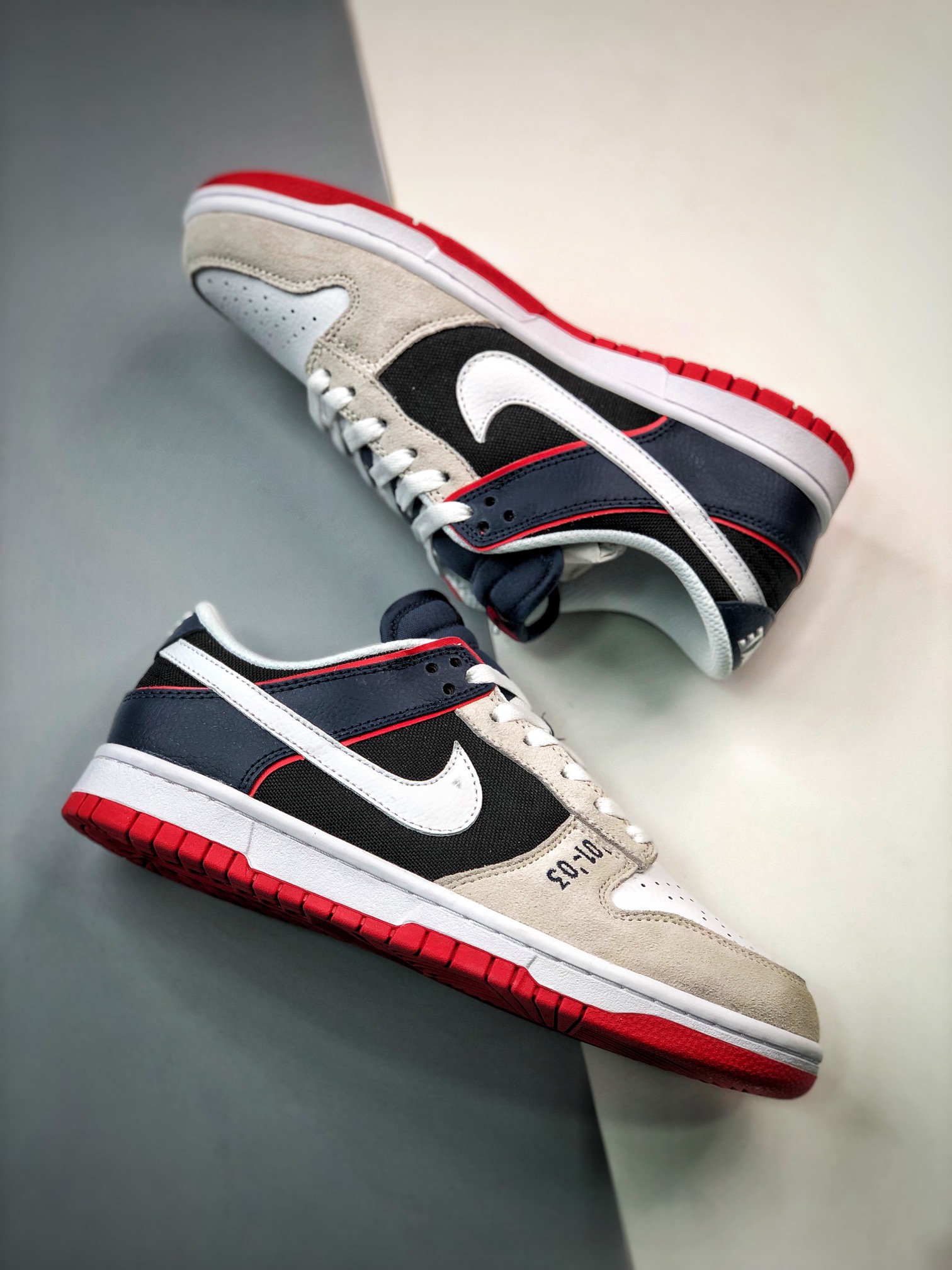 280 Nike Dunk Low Pro 灰白深蓝 318020-015