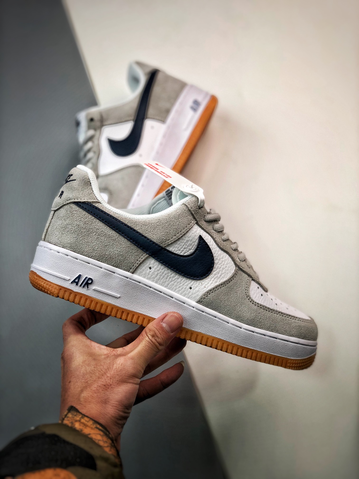 240 Air Force 1 '07 Low 白灰黑麂皮AH0289-100