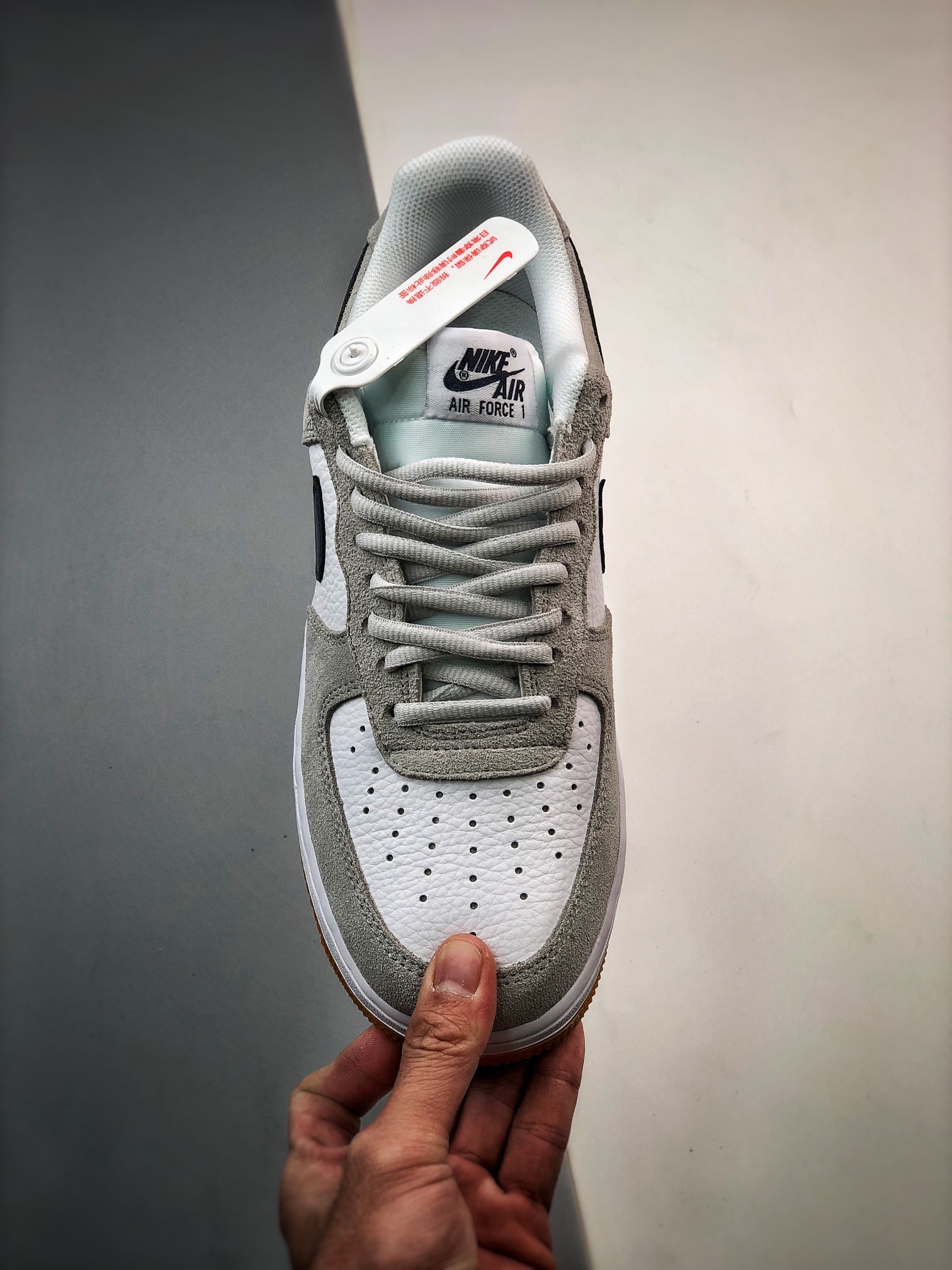 240 Air Force 1 '07 Low 白灰黑麂皮AH0289-100