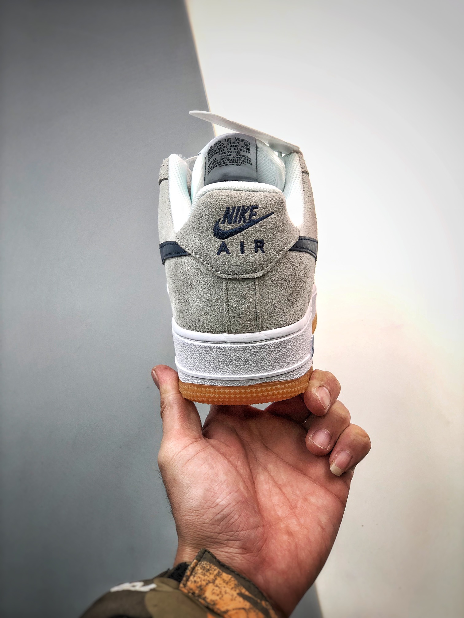 240 Air Force 1 '07 Low 白灰黑麂皮AH0289-100