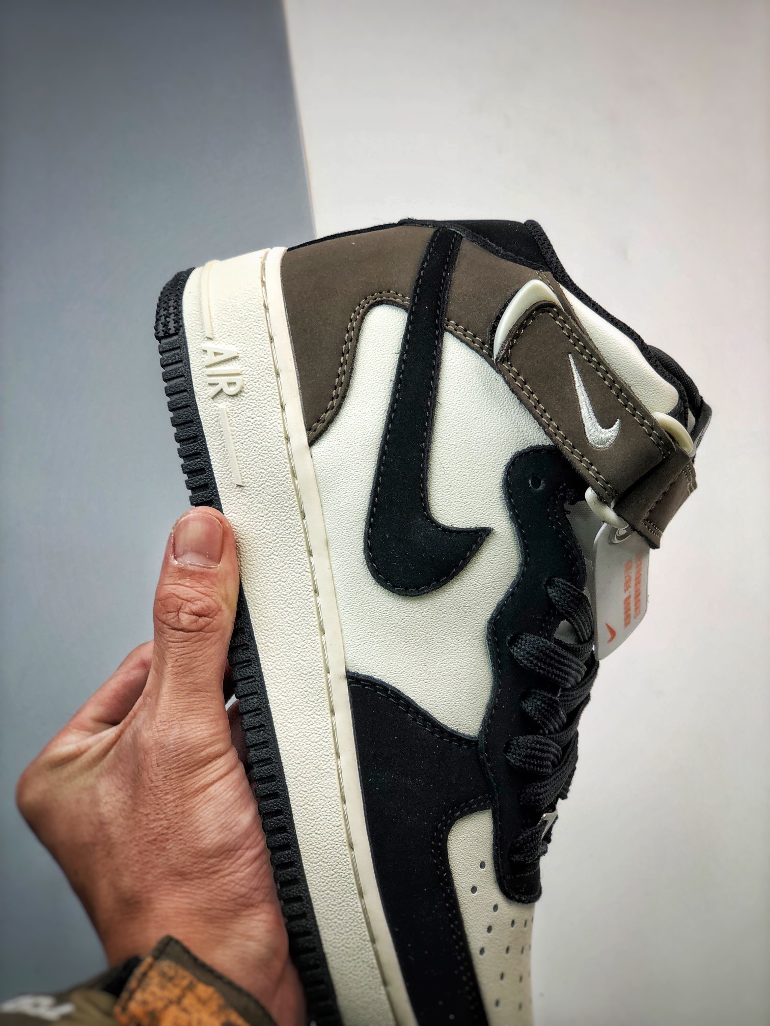280 Air Force 1 '07 Mid 摩卡黑拼接 GH5696-023