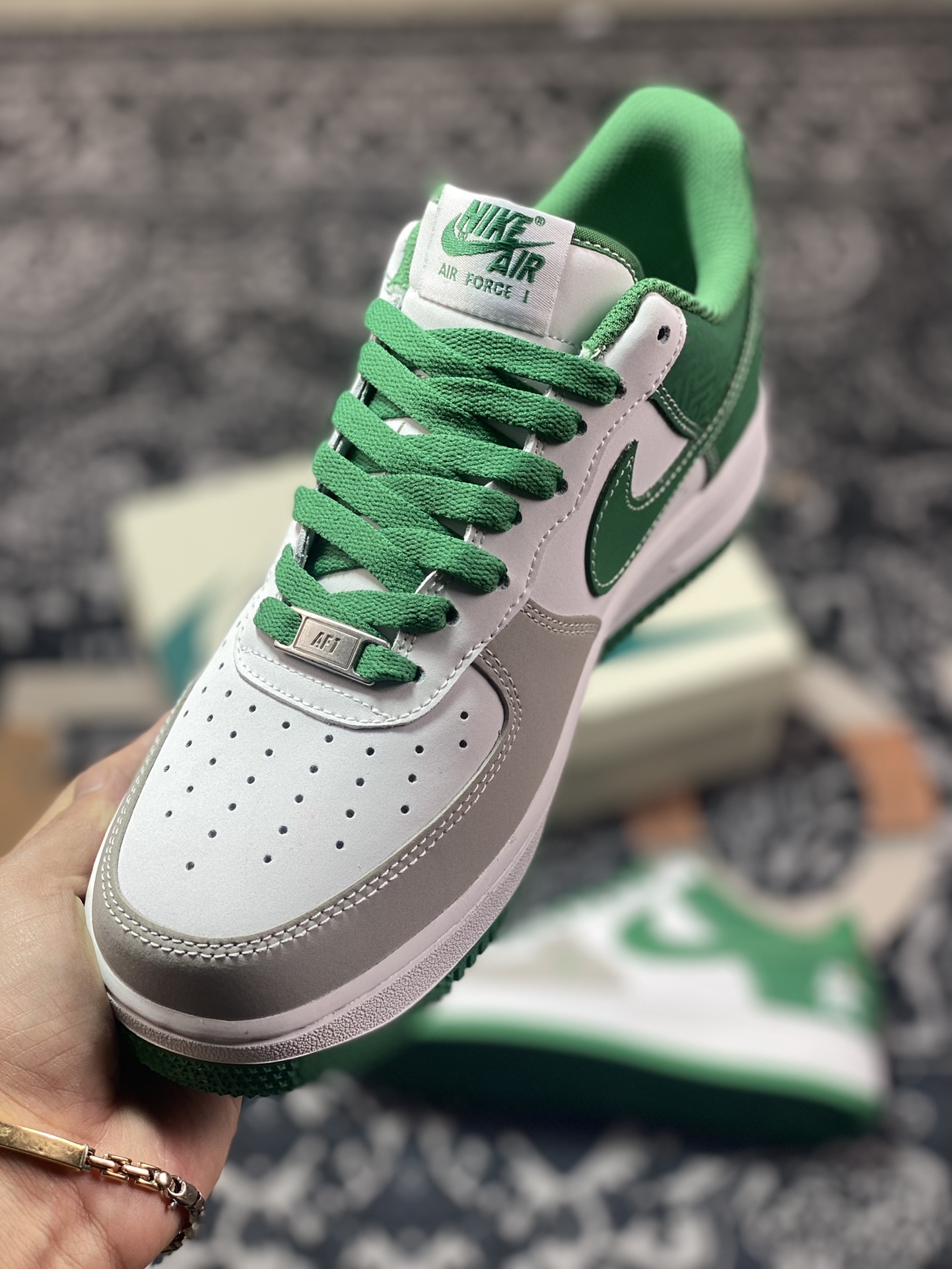 NIke Air Force 1 '07 Low-Top High Quatity Cheap Sneakers Fashion Clothing Clothes Bags handbags Shoes of all Brand wholesale With The best Quality And Beautiful Price from China Factory Chinese suppliers wholesaler seller NIke Air Force 1 '07 Low