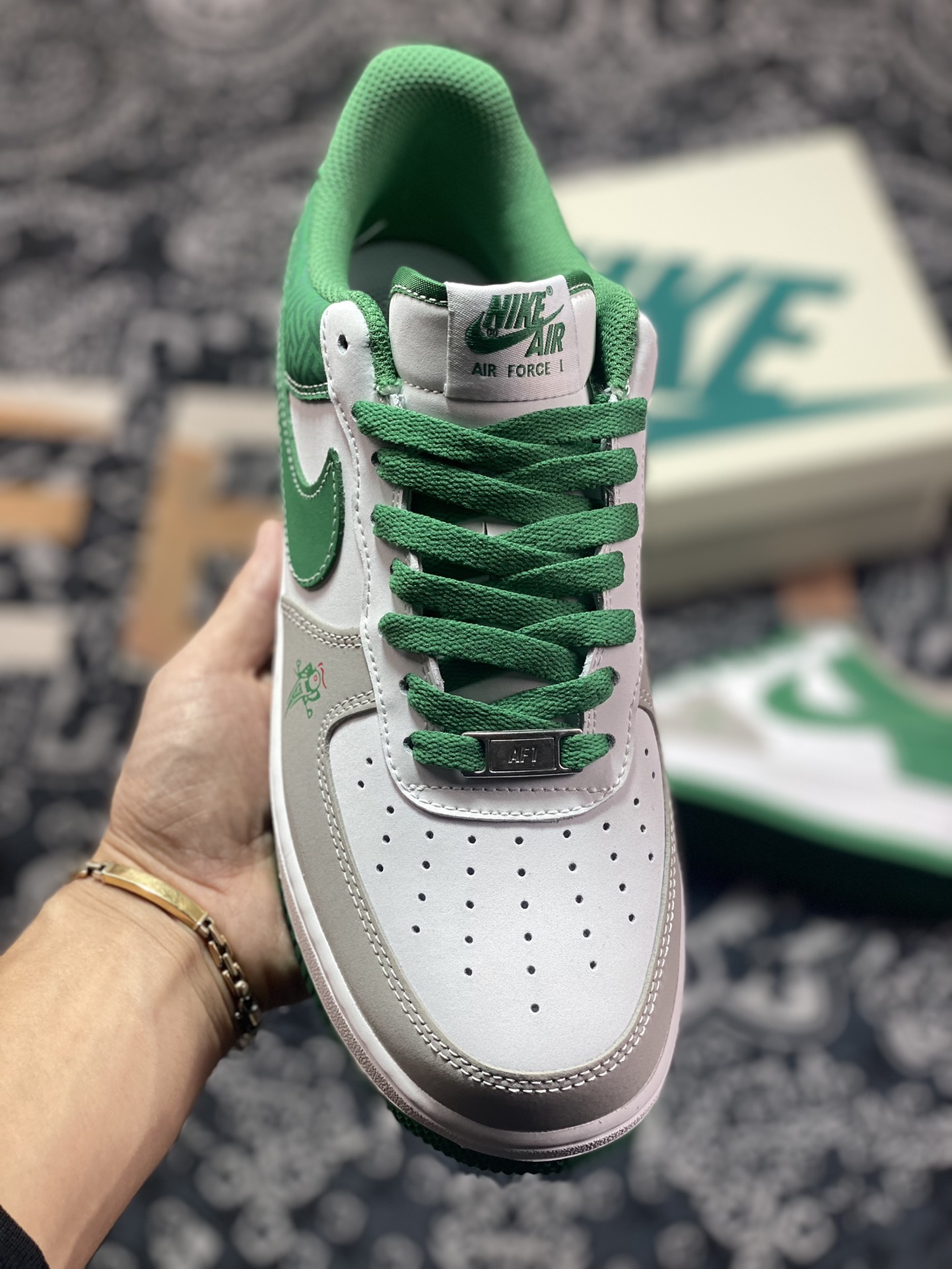 NIke Air Force 1 '07 Low-Top High Quatity Cheap Sneakers Fashion Clothing Clothes Bags handbags Shoes of all Brand wholesale With The best Quality And Beautiful Price from China Factory Chinese suppliers wholesaler seller NIke Air Force 1 '07 Low
