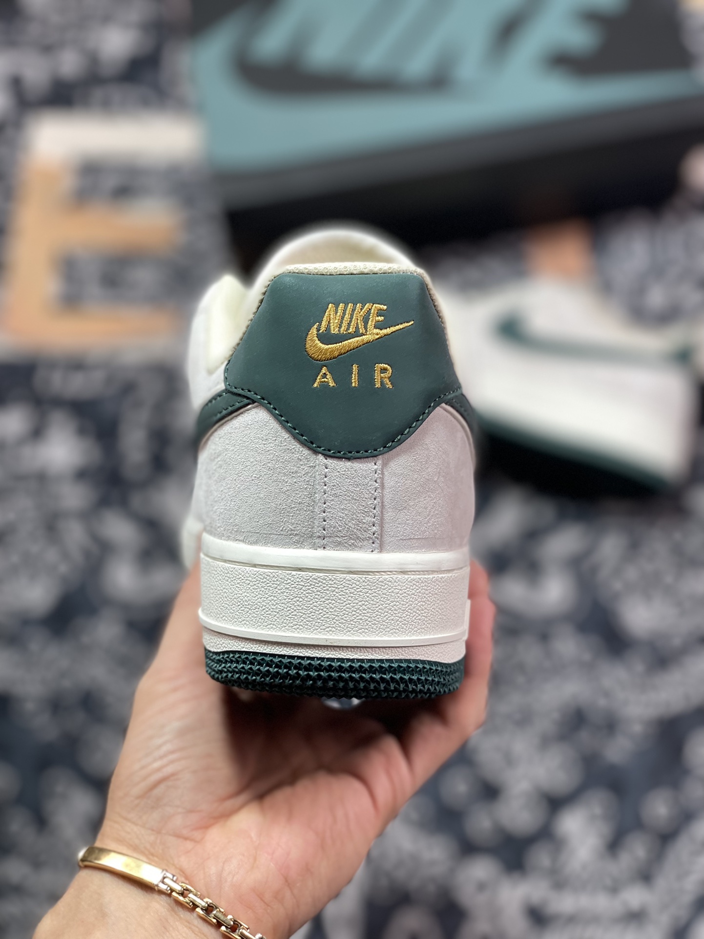 Nike Air Force 1'07 Low ”Grey/Graphite Green/Gold” Air Force One KK5636-710