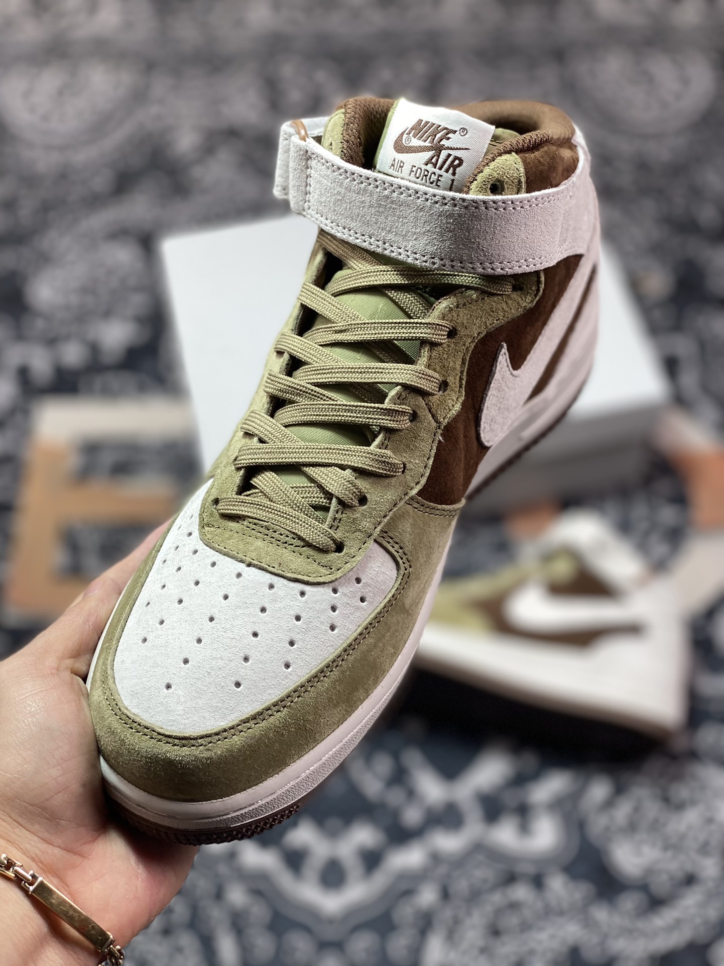 Nike Air Force 1′07 Mid”Olive Green/Brown/Grey” Air Force One HD3053-188