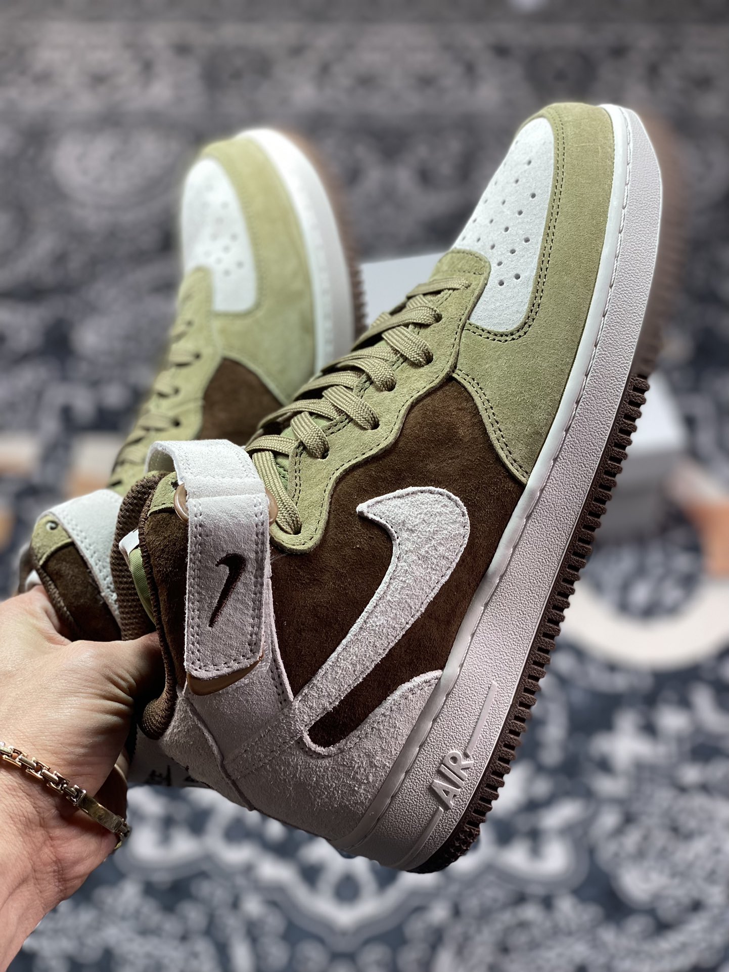 Nike Air Force 1′07 Mid”Olive Green/Brown/Grey” Air Force One HD3053-188