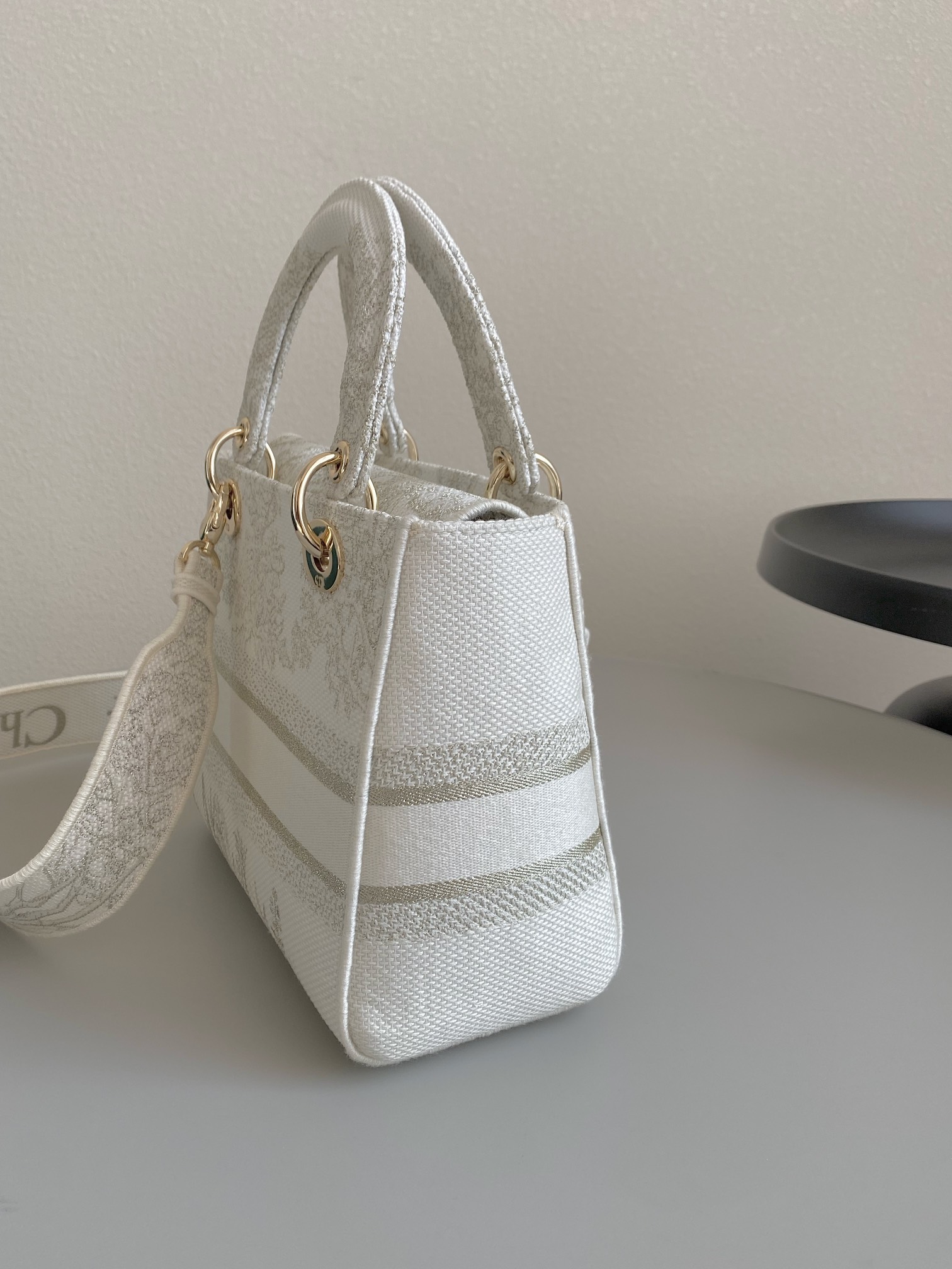 Dior Golden five-pointed star