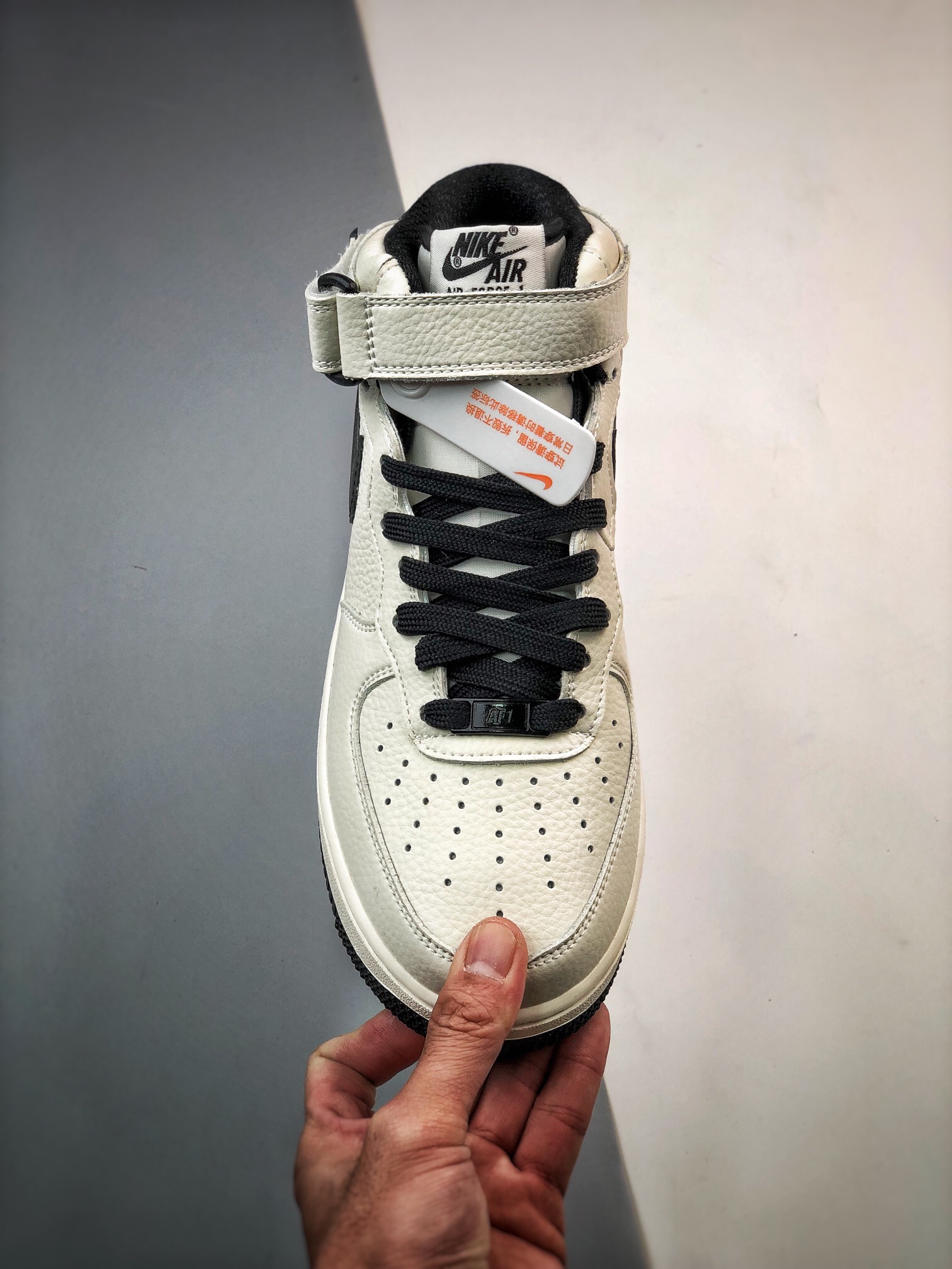 AirForce107Mid白黑签字