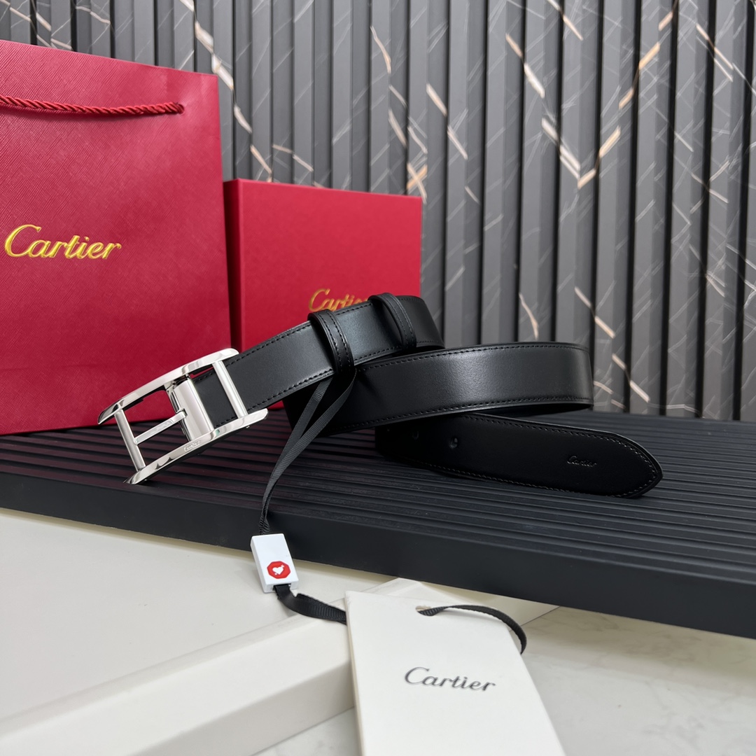 Cartier最新款镀钯饰面针扣式皮带Cartier标志牛皮双面皮带浮雕“Cartier”标志尺寸宽35