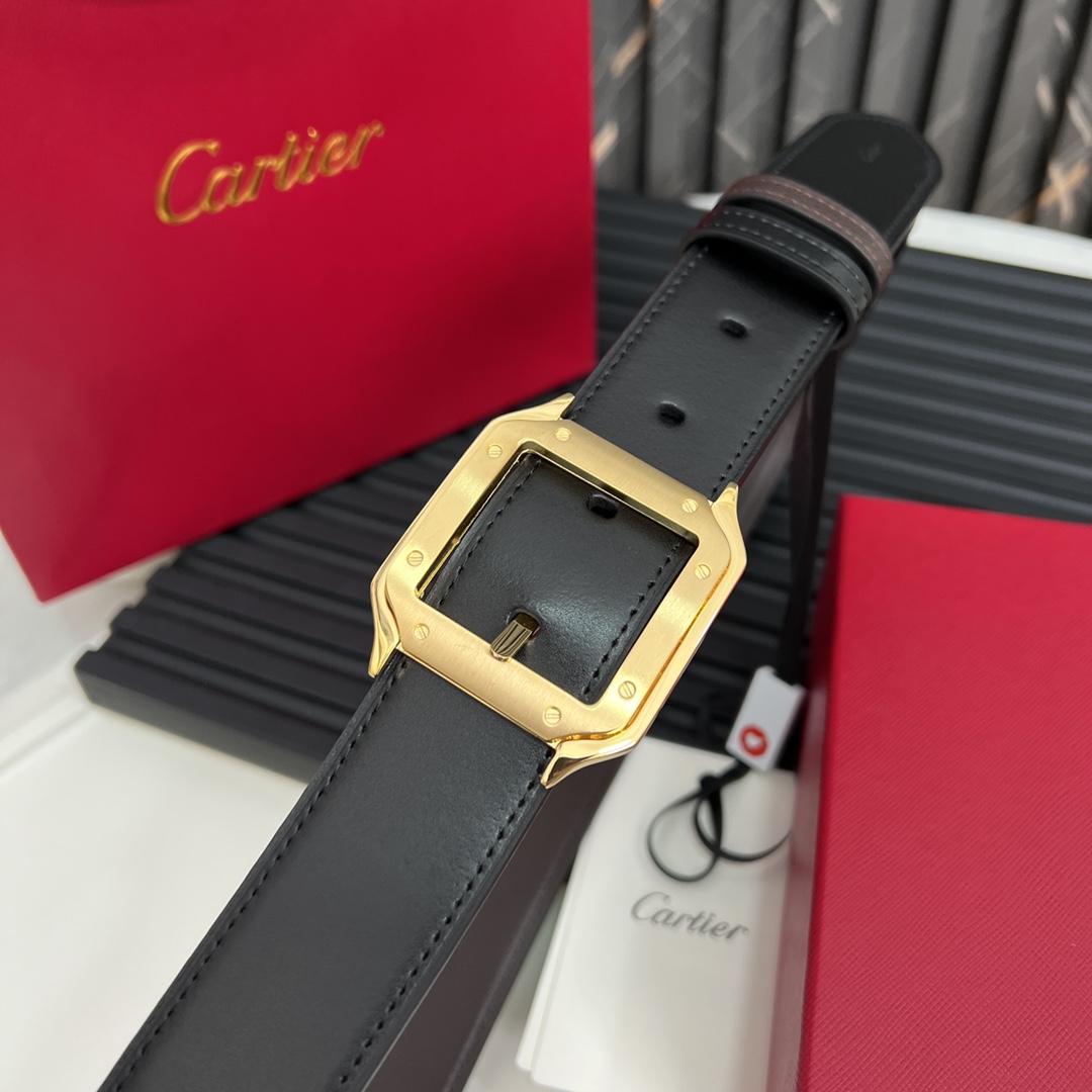 镀钯饰面针扣式皮带Cartier标志黑色与棕色牛皮双面皮带浮雕“Cartier”标志尺寸宽35毫米可调节