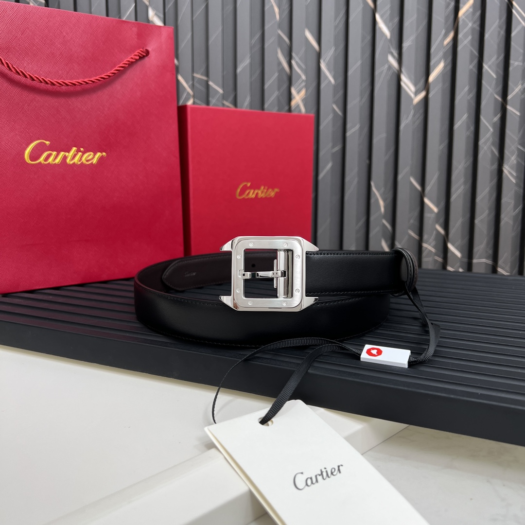 镀钯饰面针扣式皮带Cartier标志黑色与棕色牛皮双面皮带浮雕“Cartier”标志尺寸宽30毫米可调节