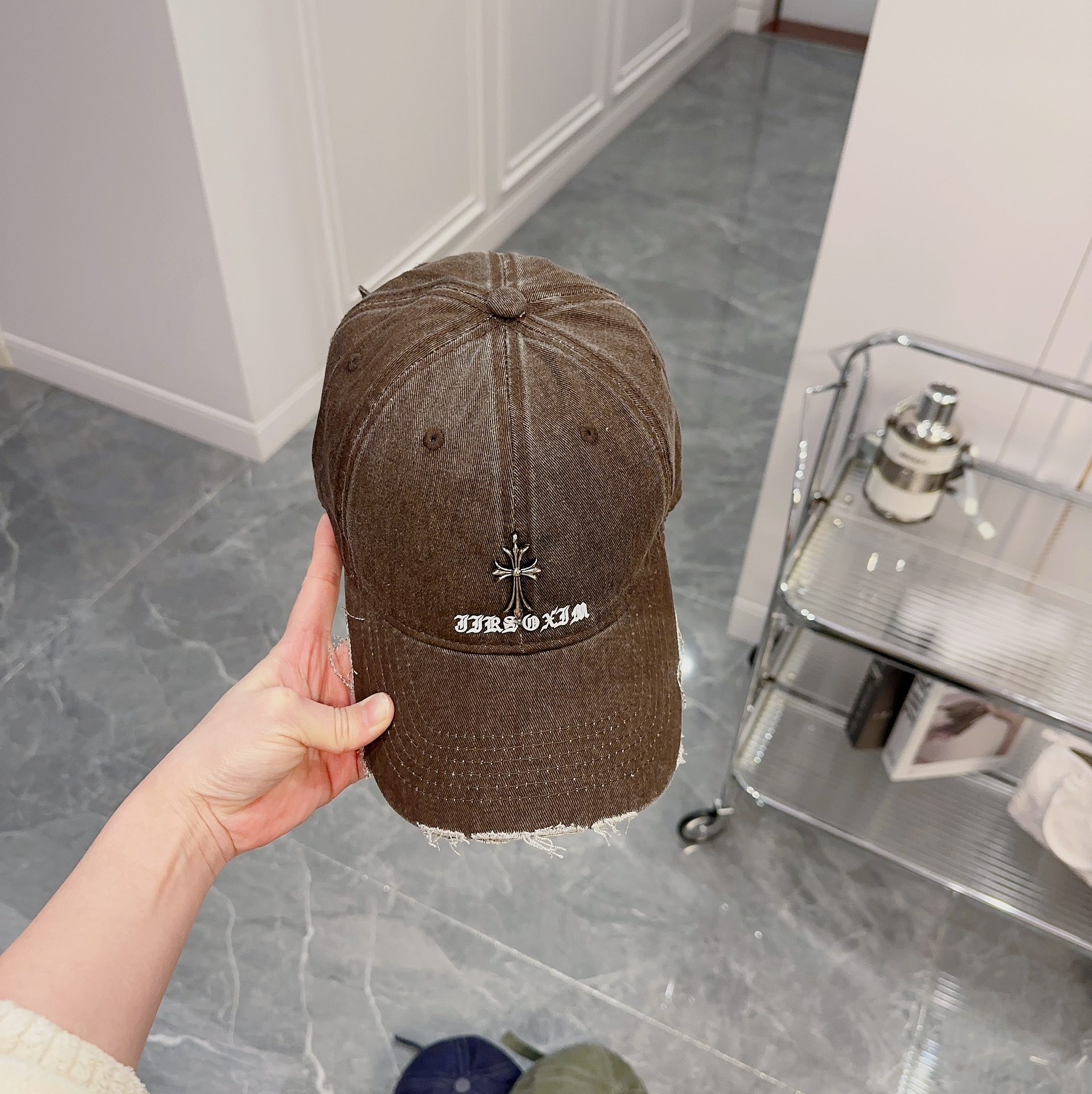 [Chrome Hearts Hats]Not packaged Croxin new model Baseball cap made by washing