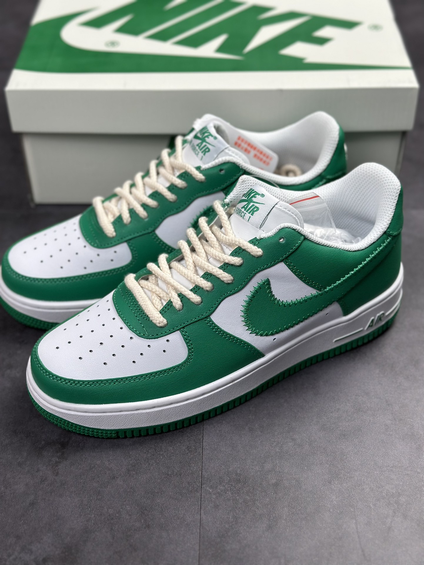 210 Nike Air Force 1 Low 07 白绿 DE0236-011
