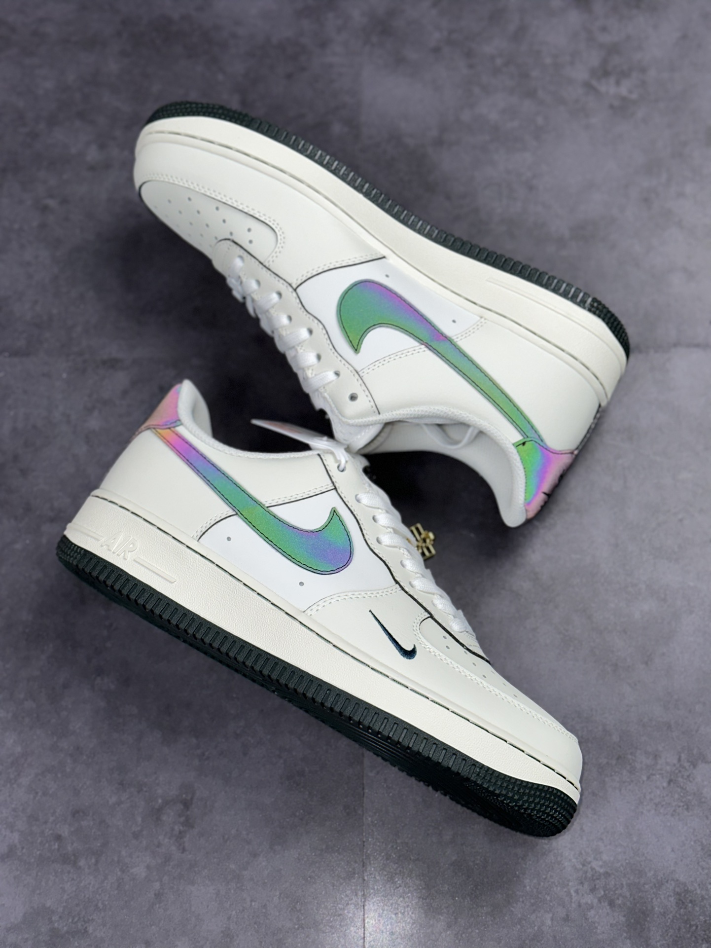 230 Nike Air Force 1 Low 07 40周年七彩黑 FB1839-999