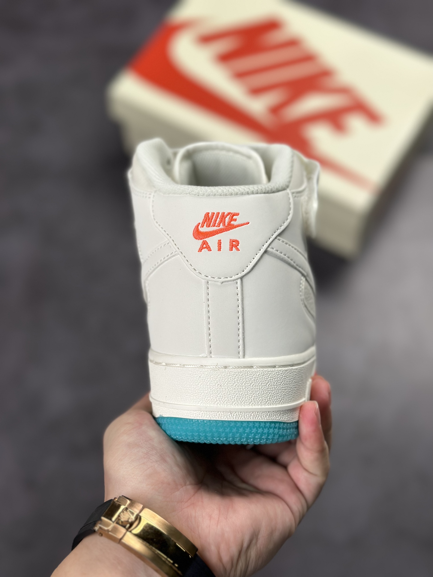 270 Nike Air Force 1 MID LV8 米橙蓝迈阿密MI9663-536