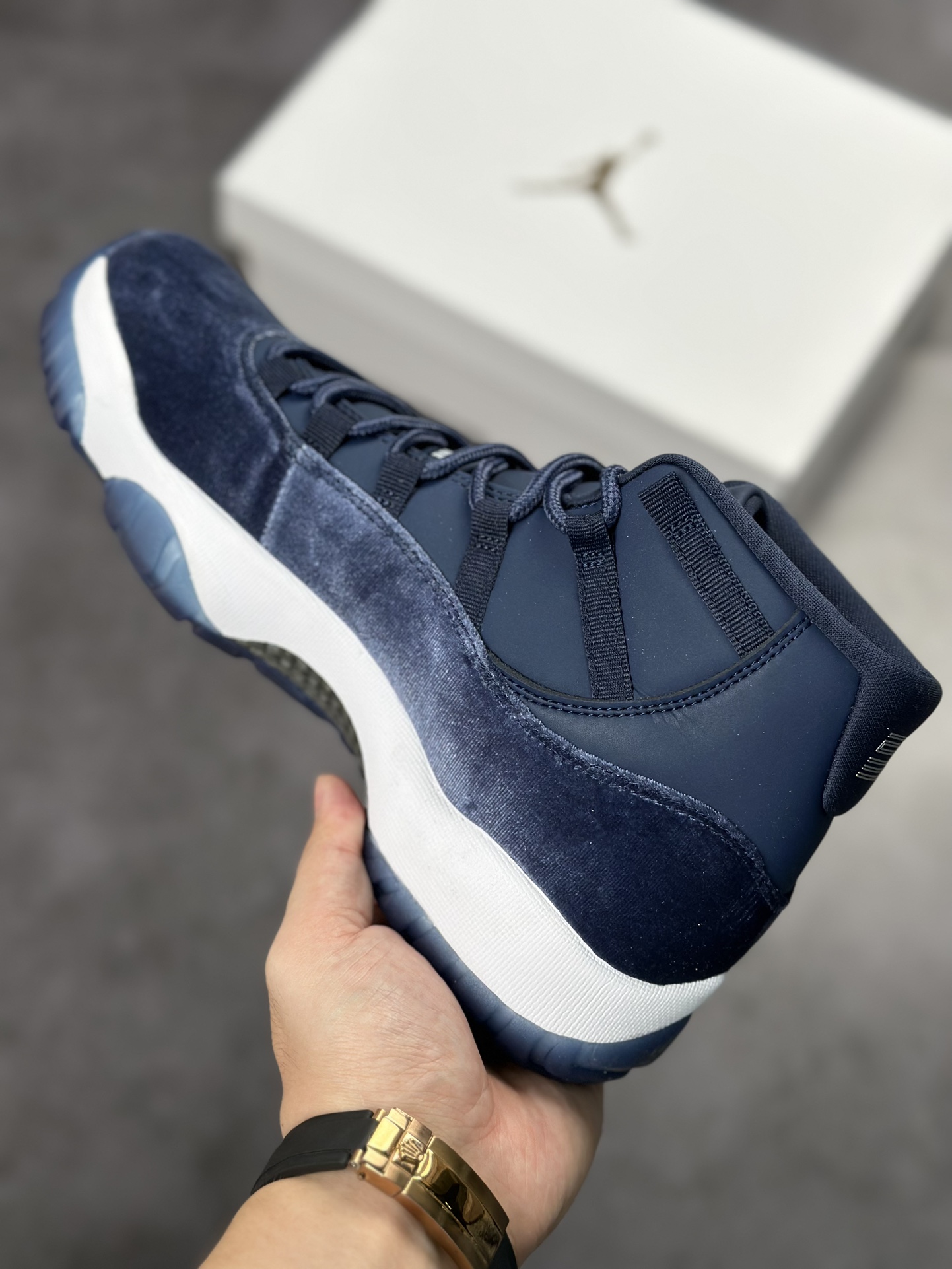 300 Air Jordan 11 Velvet ”Midnight Navy” 丝绒午夜蓝