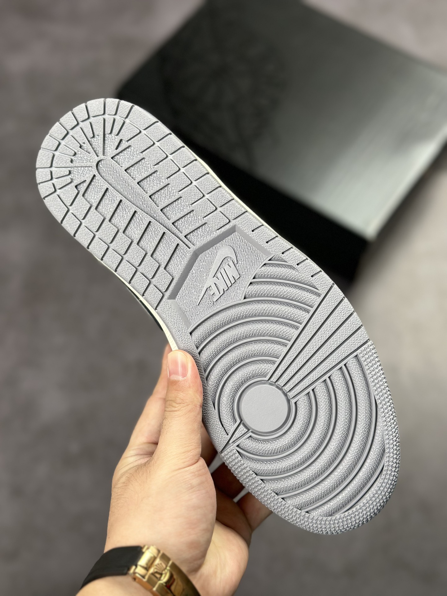 220 Air Jordan 1 Mid 灰深蓝DR8868-400