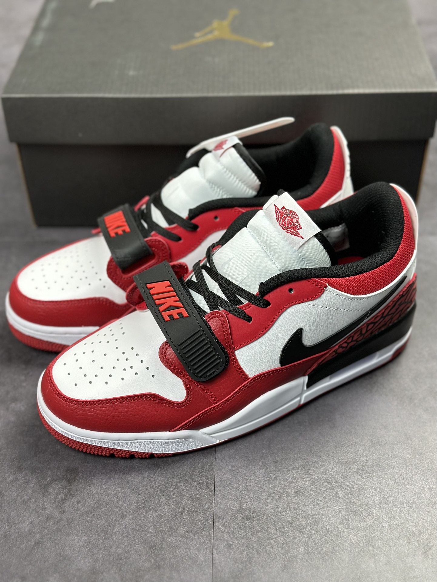 260  Nike Air Jordan Legacy 312 Low乔丹最强三合一混合版 CD7069-116