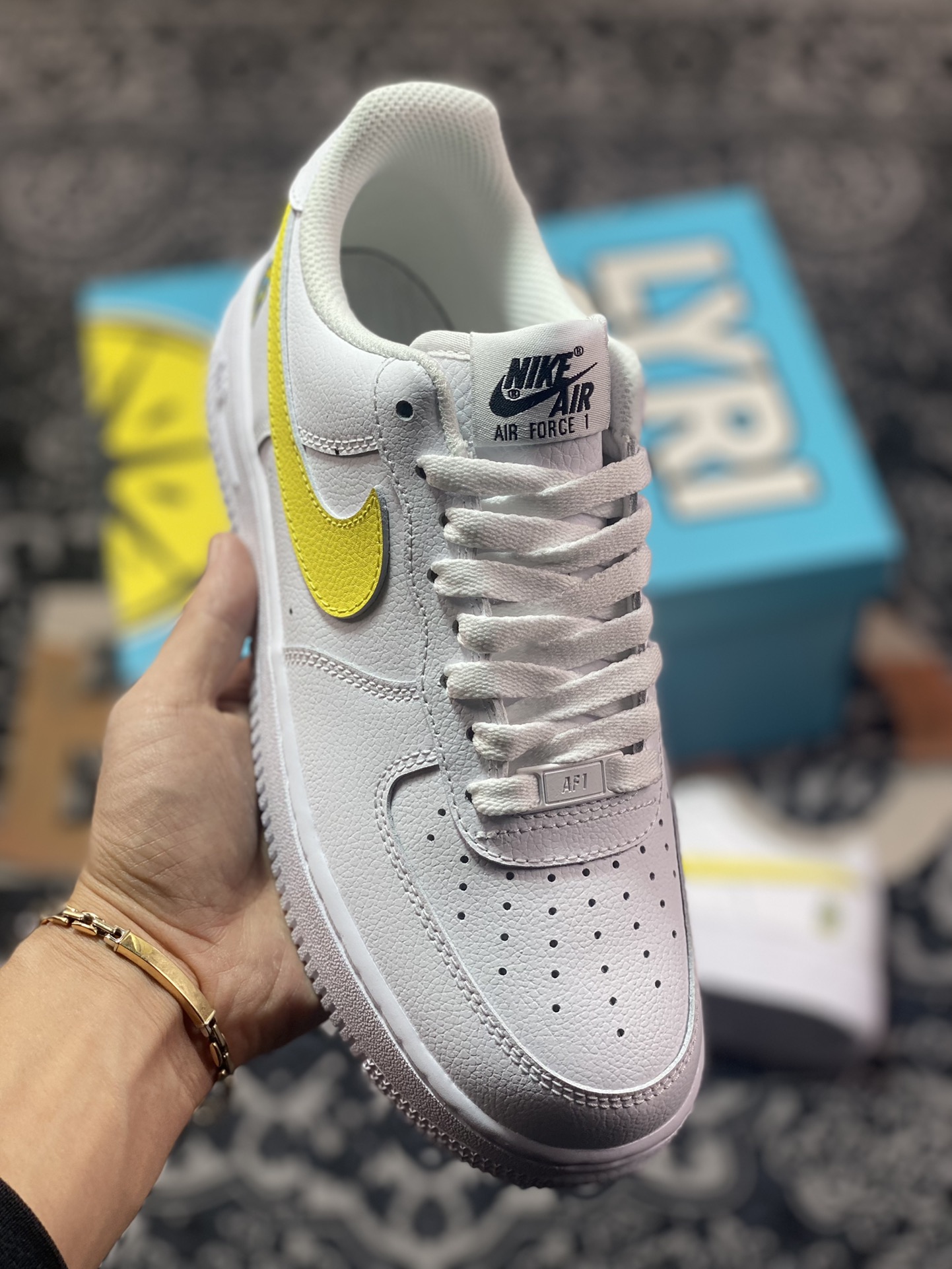 220 Nike Air Force 1’07 LV8空军一号经典低帮百搭休闲运动板鞋DN4162-991
