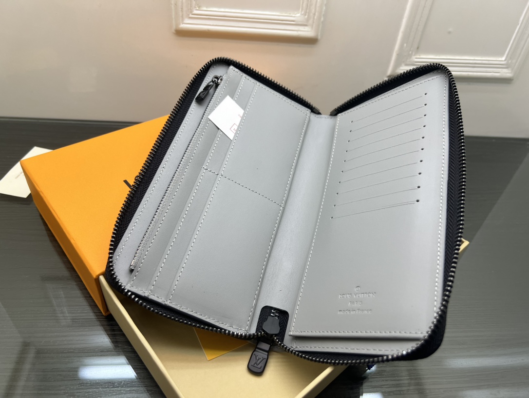 A different angle of the leather wallet